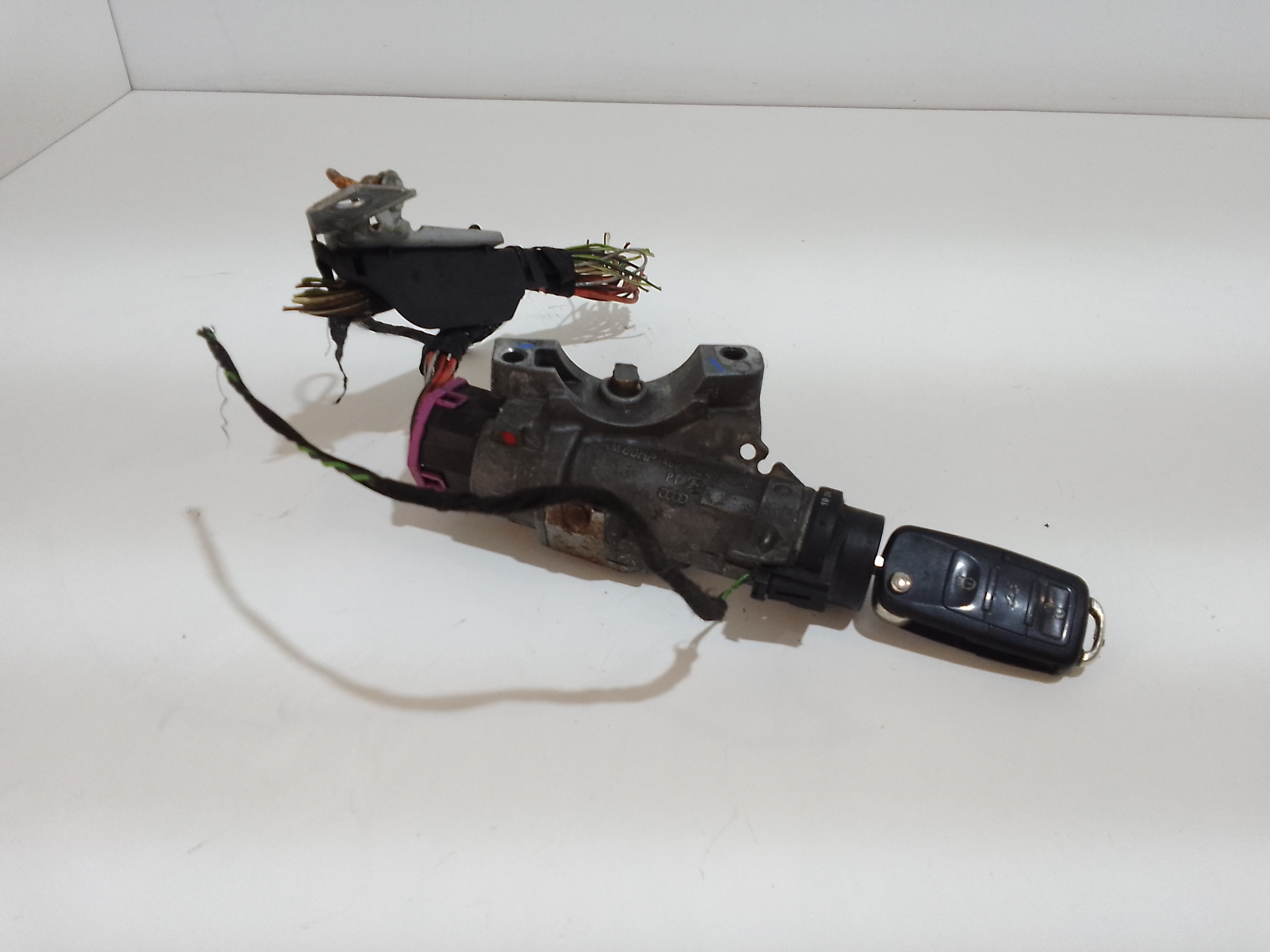 Commutatore Avviamento Con Cilindretti Serrature Usato