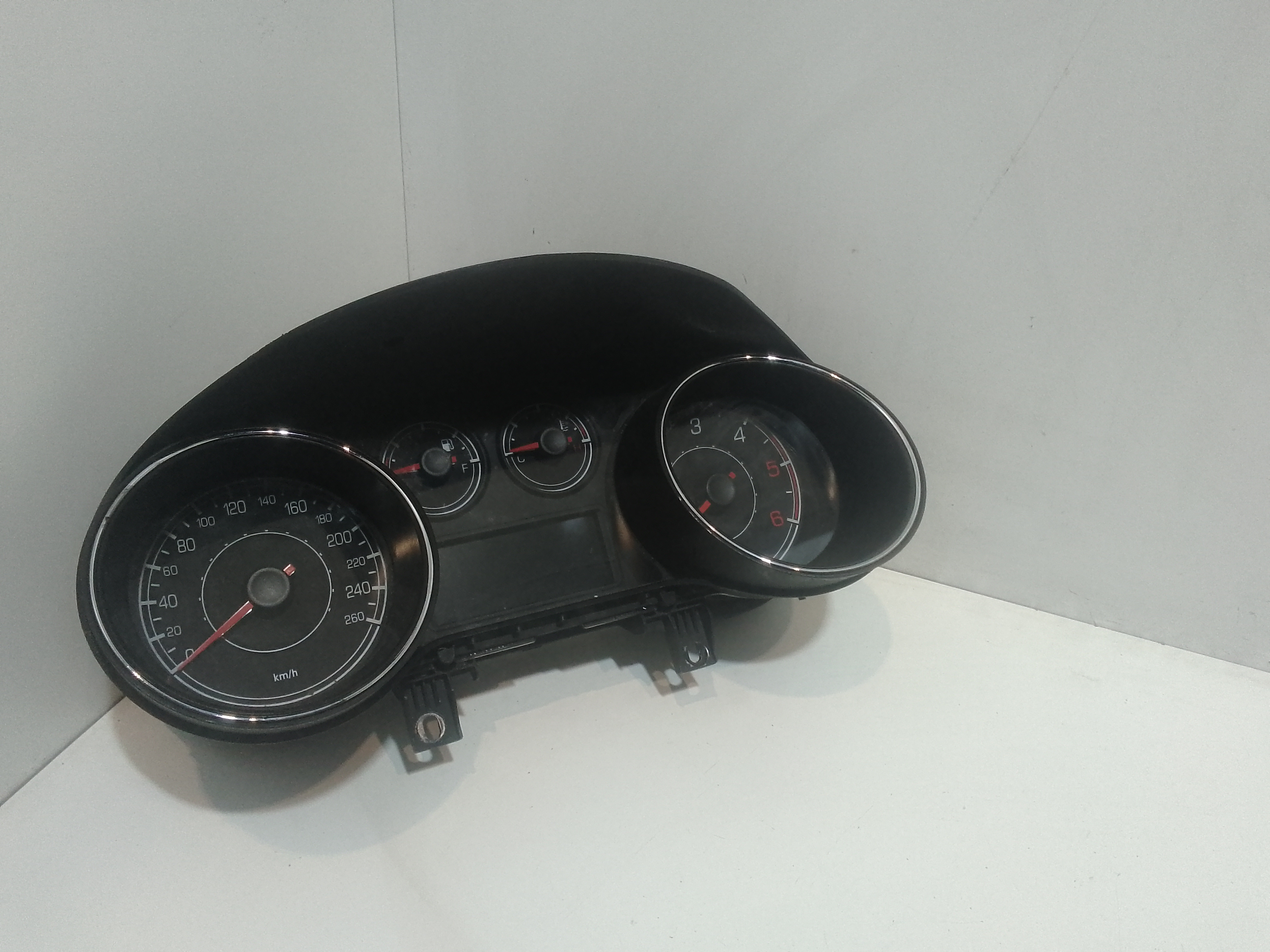 Quadro Portastrumenti Usato