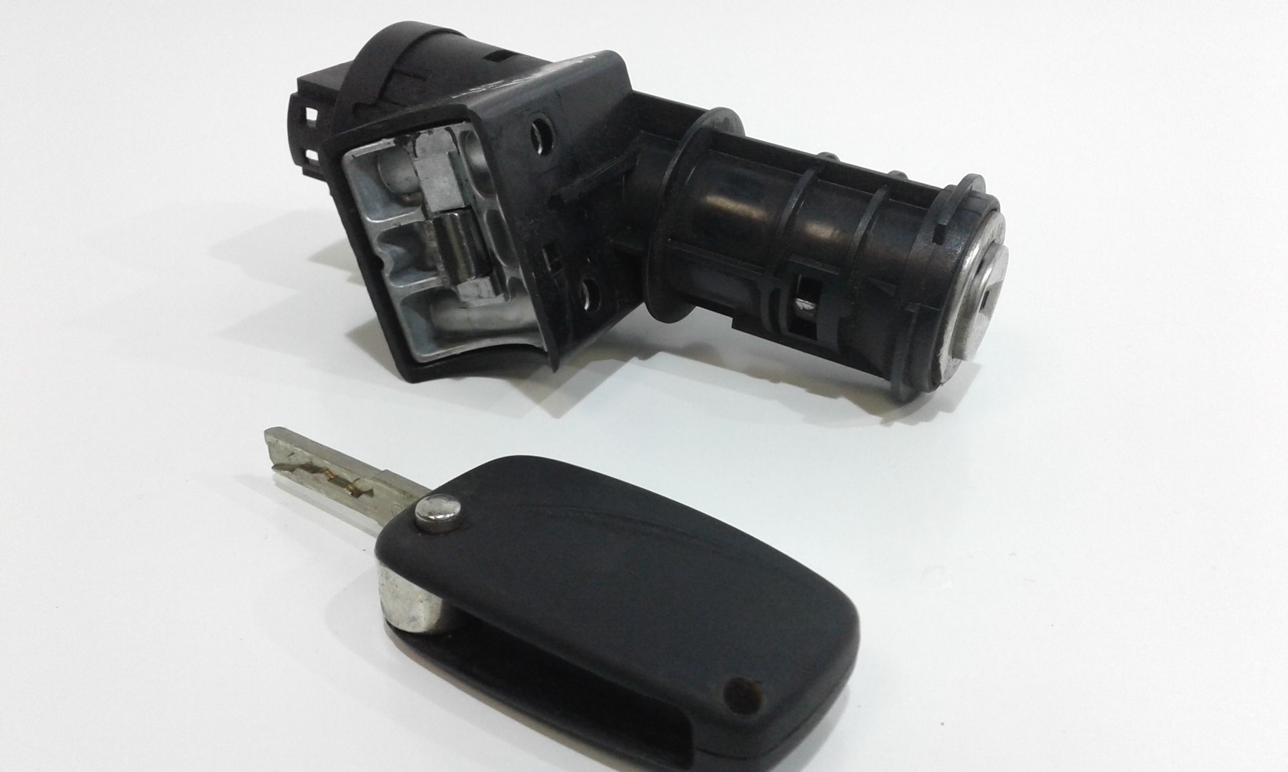 Commutatore Avviamento Con Cilindretti Serrature Usato