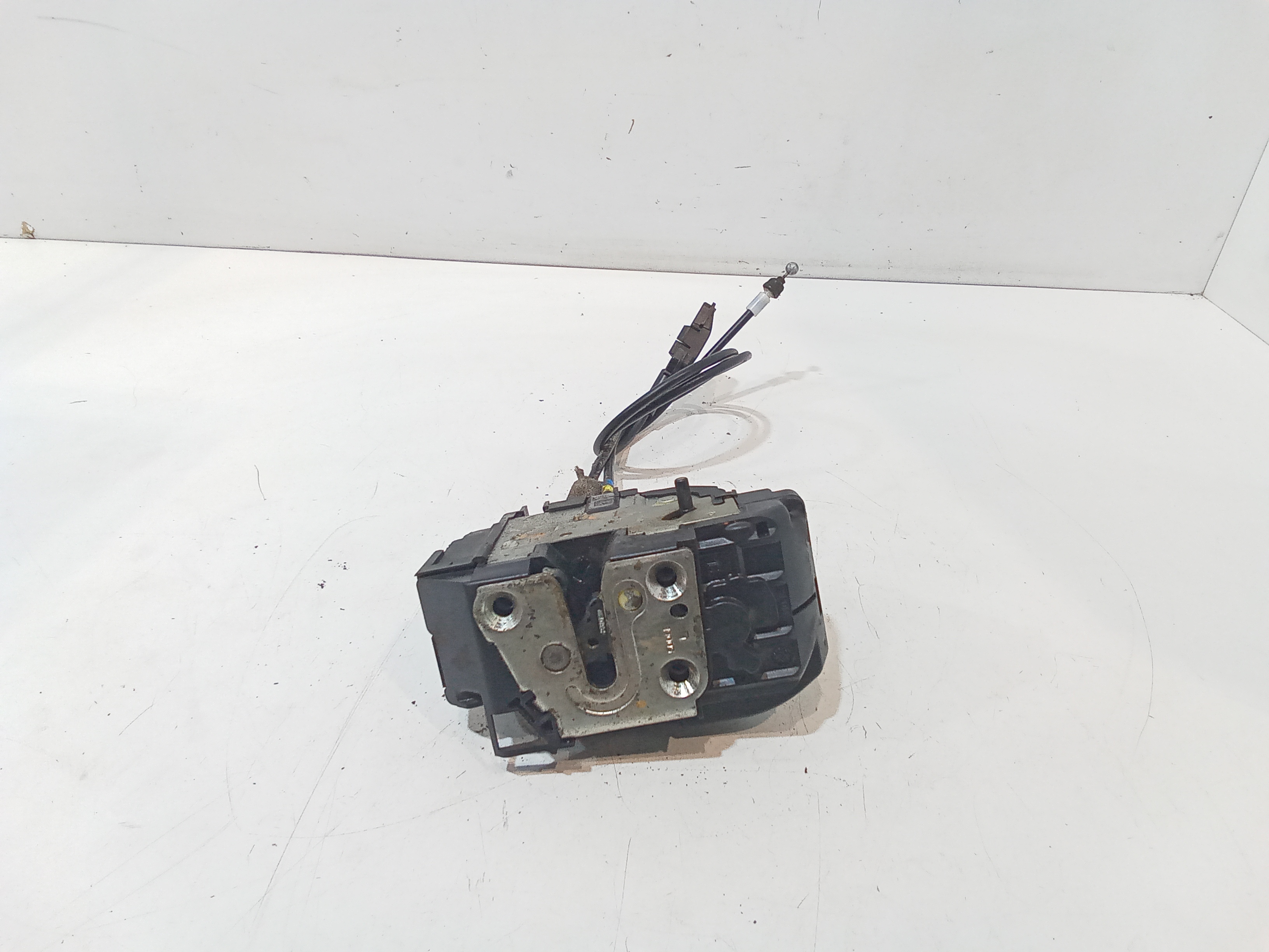 Serratura Porta Post. Sinistro 825019U100 Usato