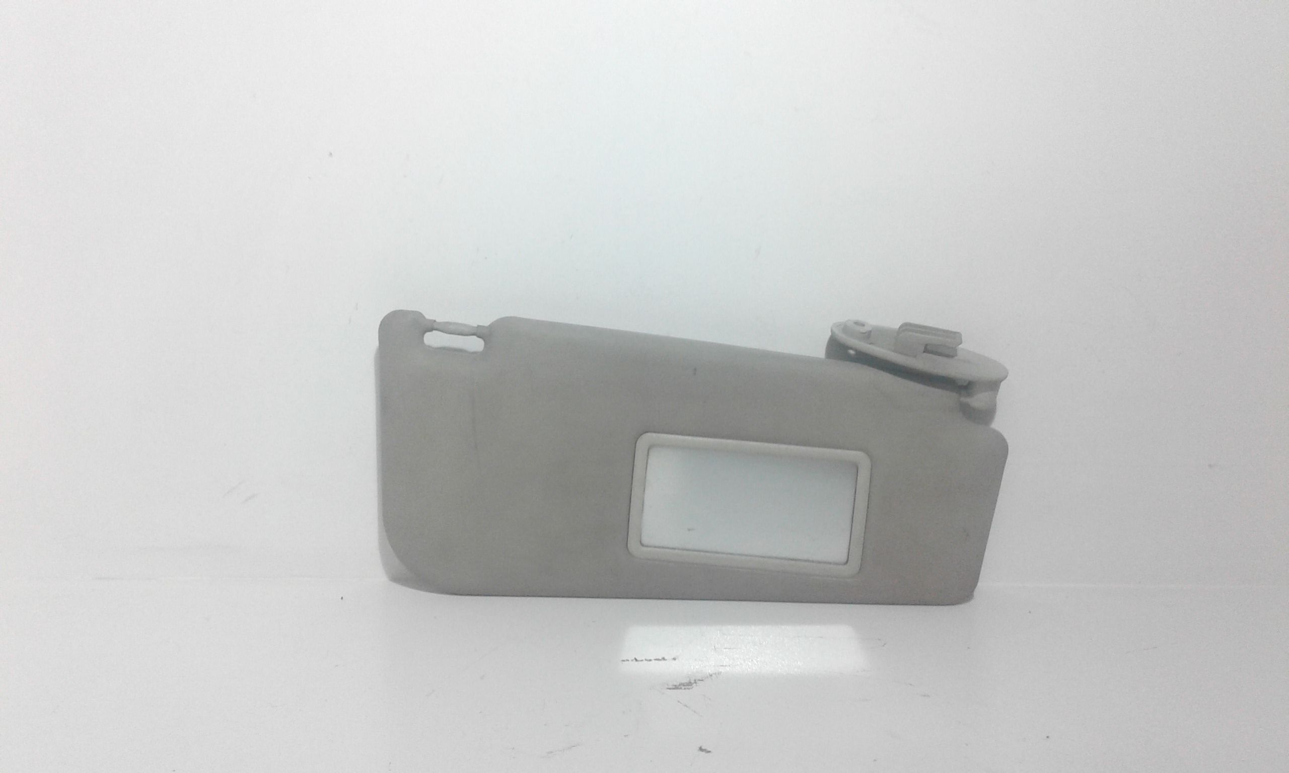 Aletta Parasole Parabrezza Destro 735338206 Usato