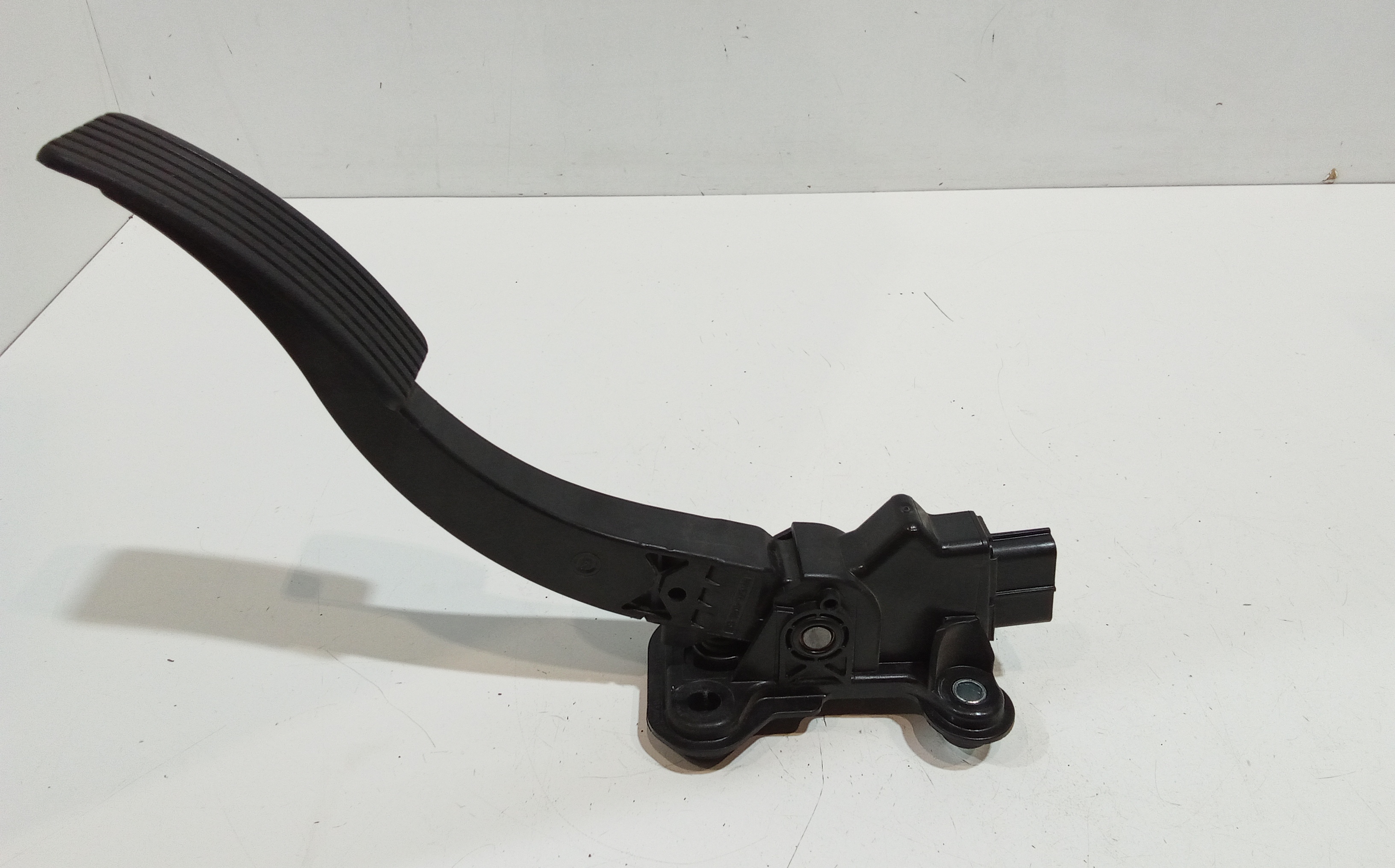 Pedale Acceleratore 1600A102 Usato