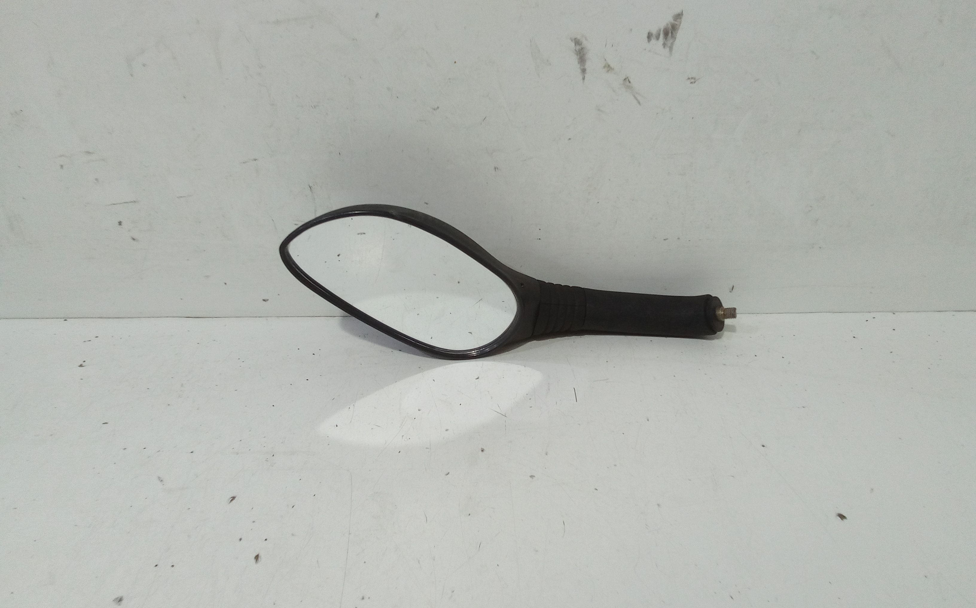 Retrovisore Est. Destro Usato