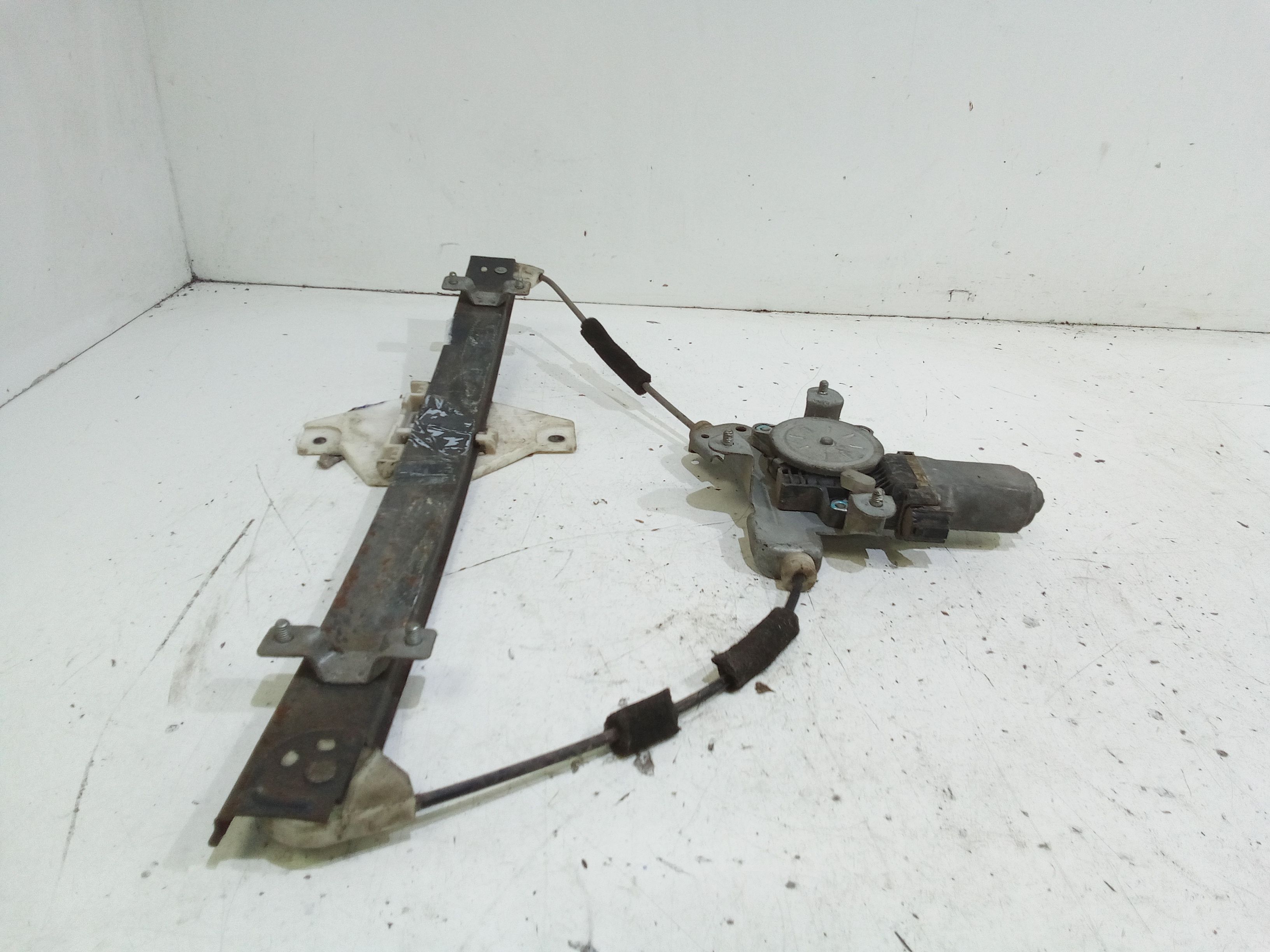 Alzacristallo Porta Ant. Destro Usato