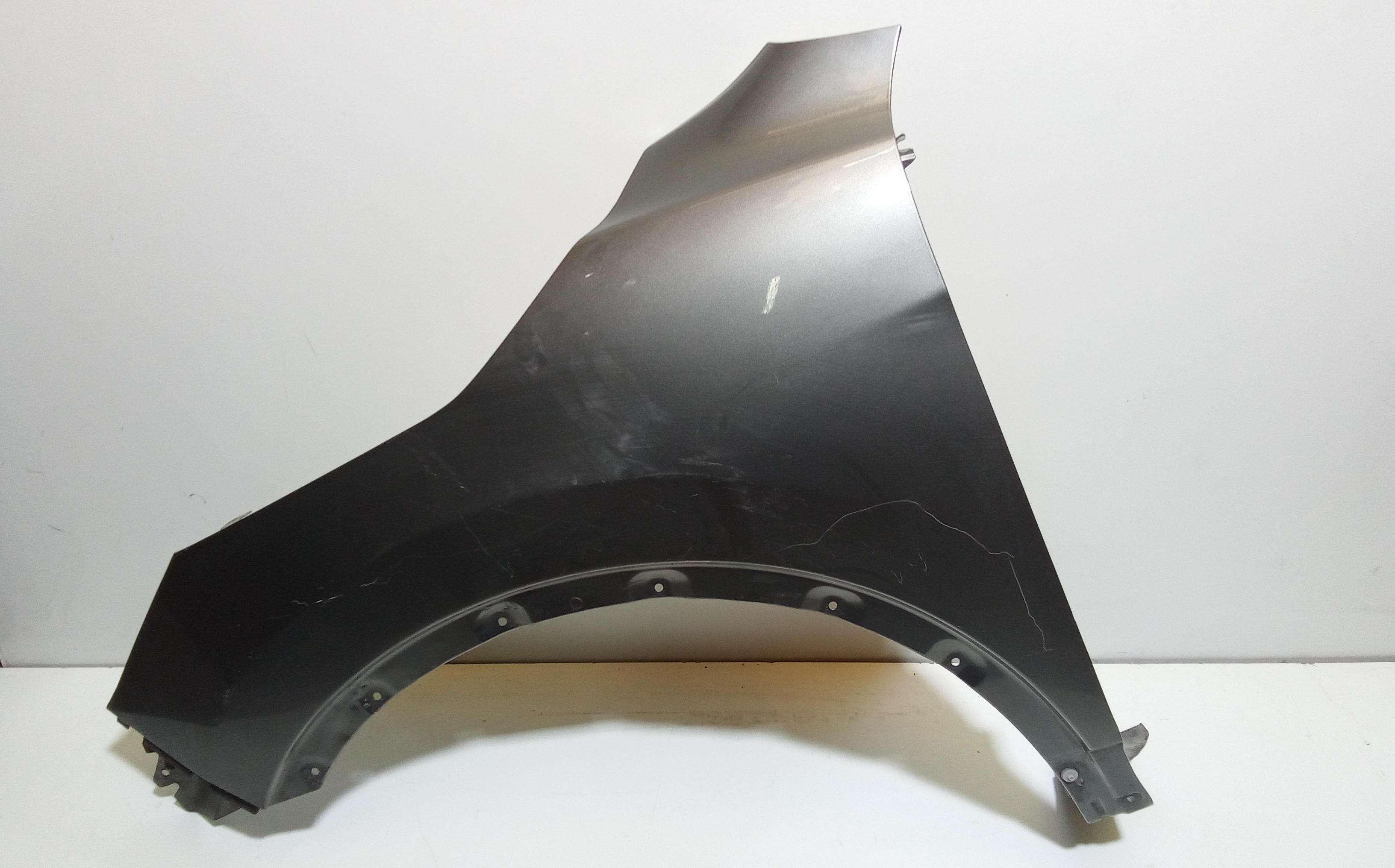 Parafango Ant. Sinistro F31014EAMB Usato