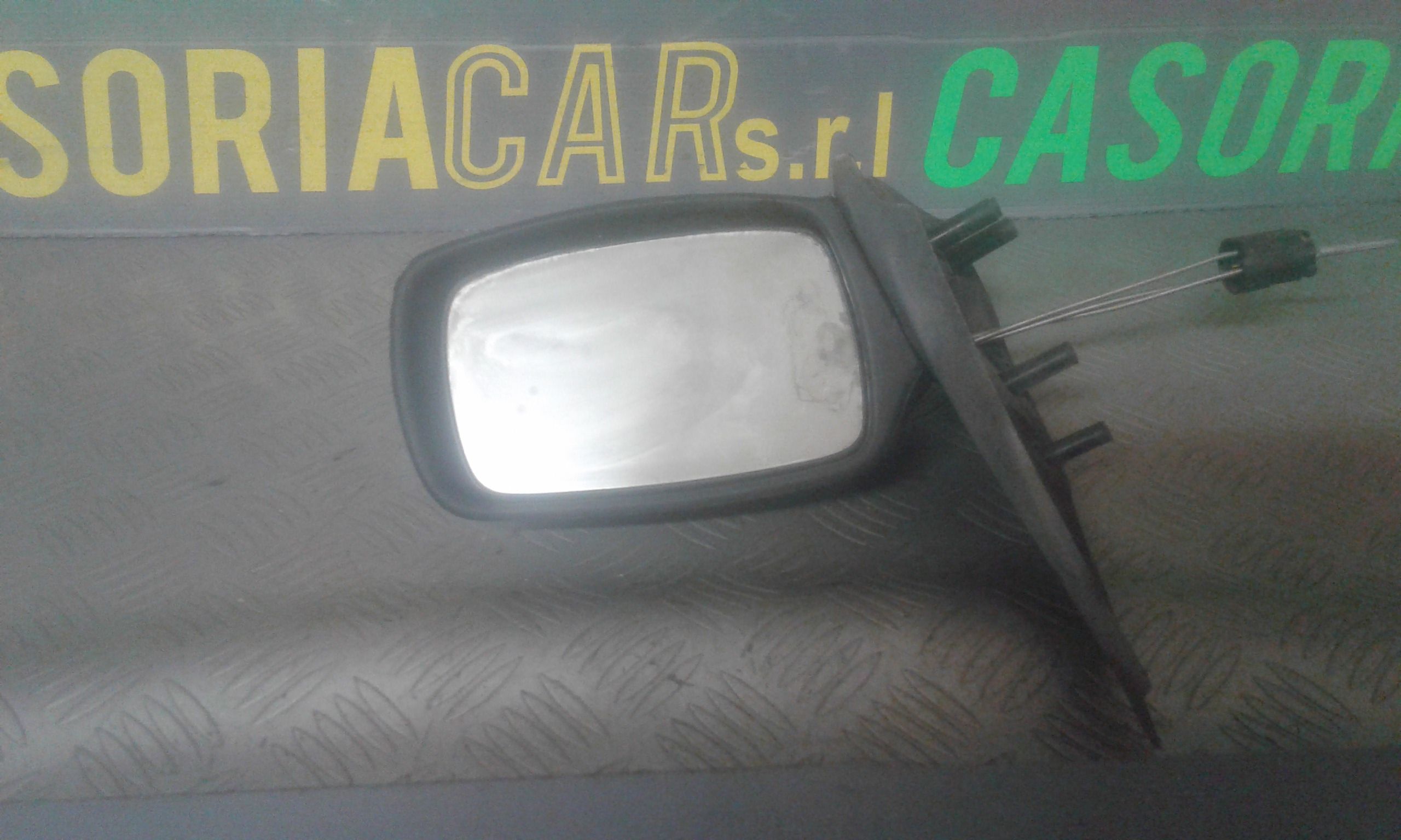 Retrovisore Est. Destro Usato