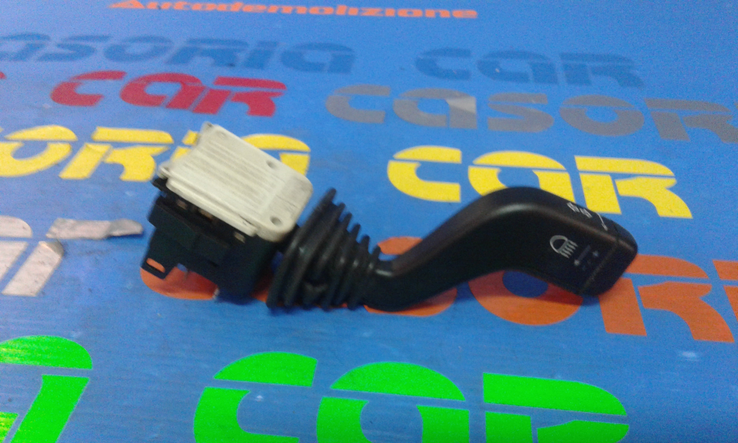 Interruttore Blocco Comando Luci 90437220 Usato