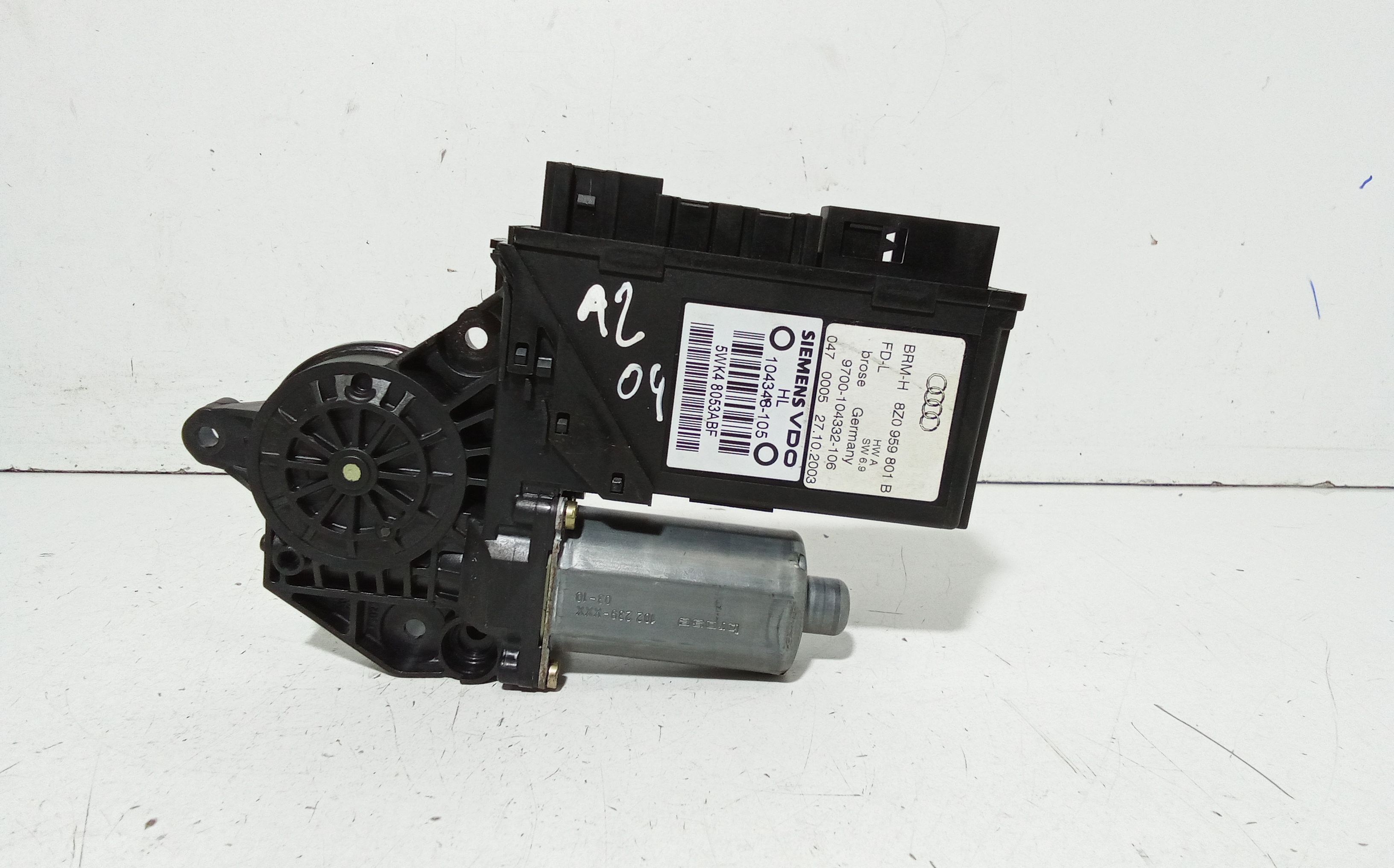 Motorino Alzacristallo Porta Ant. Destro 8Z1959802A Usato