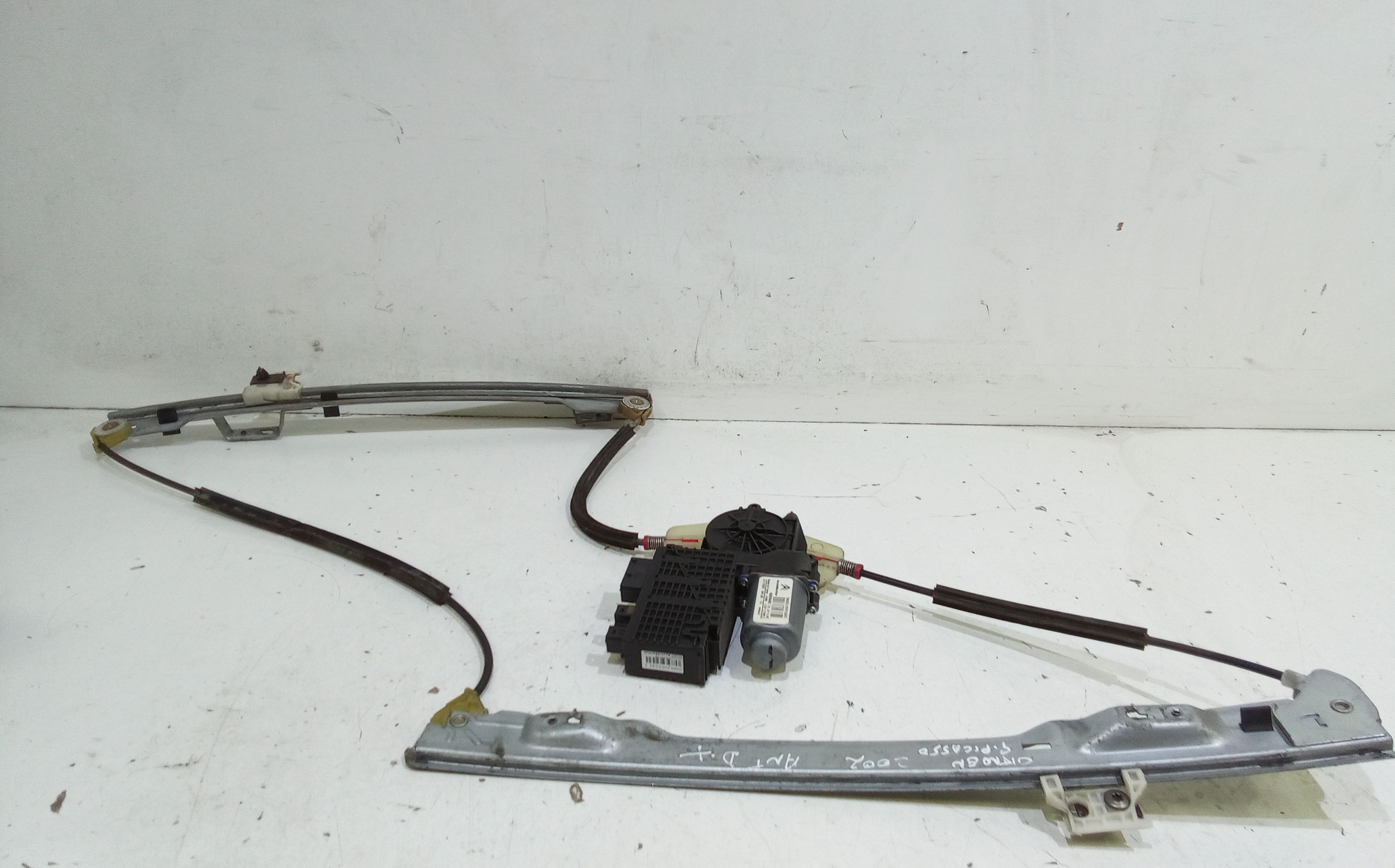 Alzacristallo Porta Ant. Destro Usato