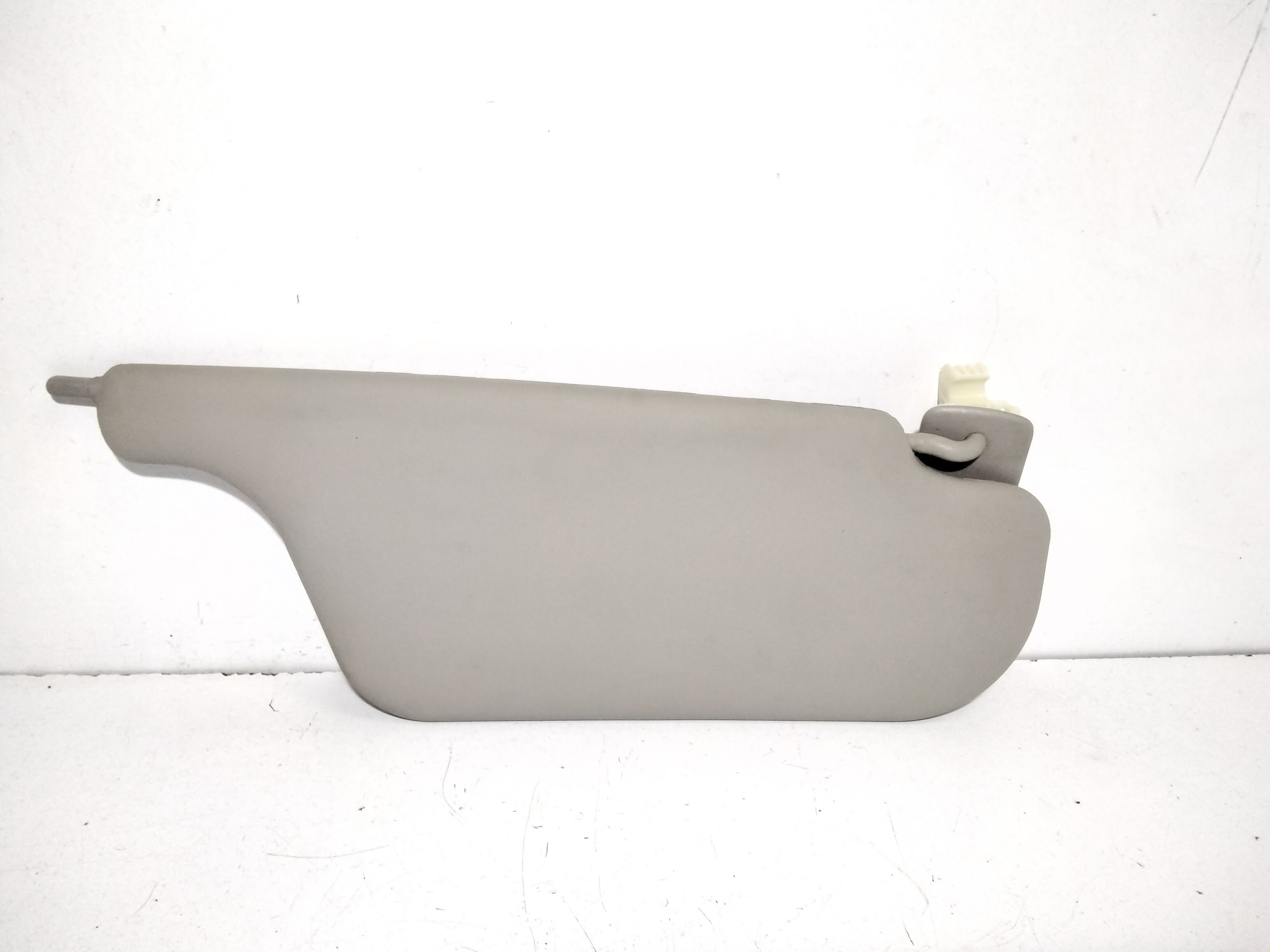 Aletta Parasole Parabrezza Sinistro 8200294234 Usato