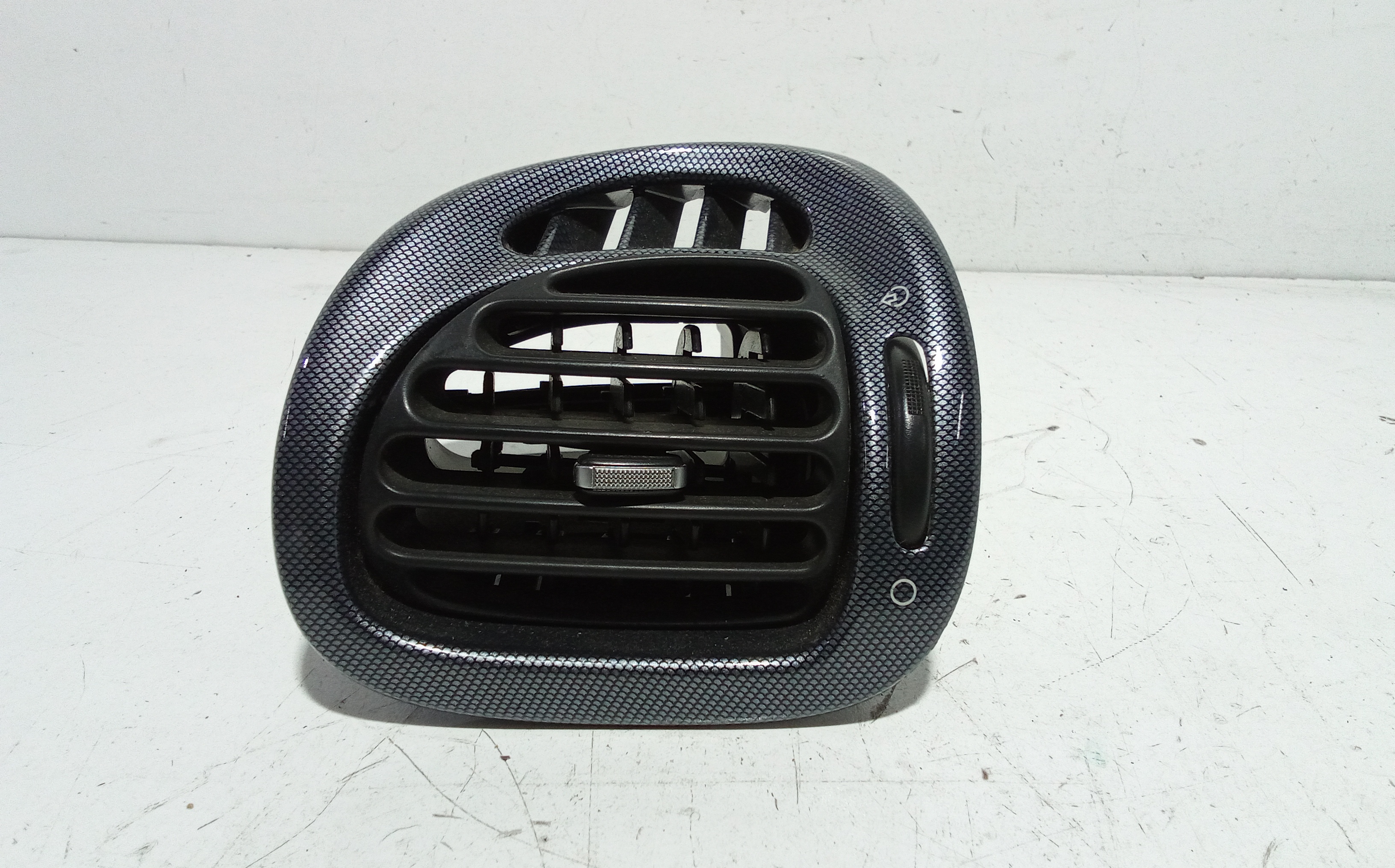 Condotto Aria Bocchette Lat. Cruscotto Sinistro Usato