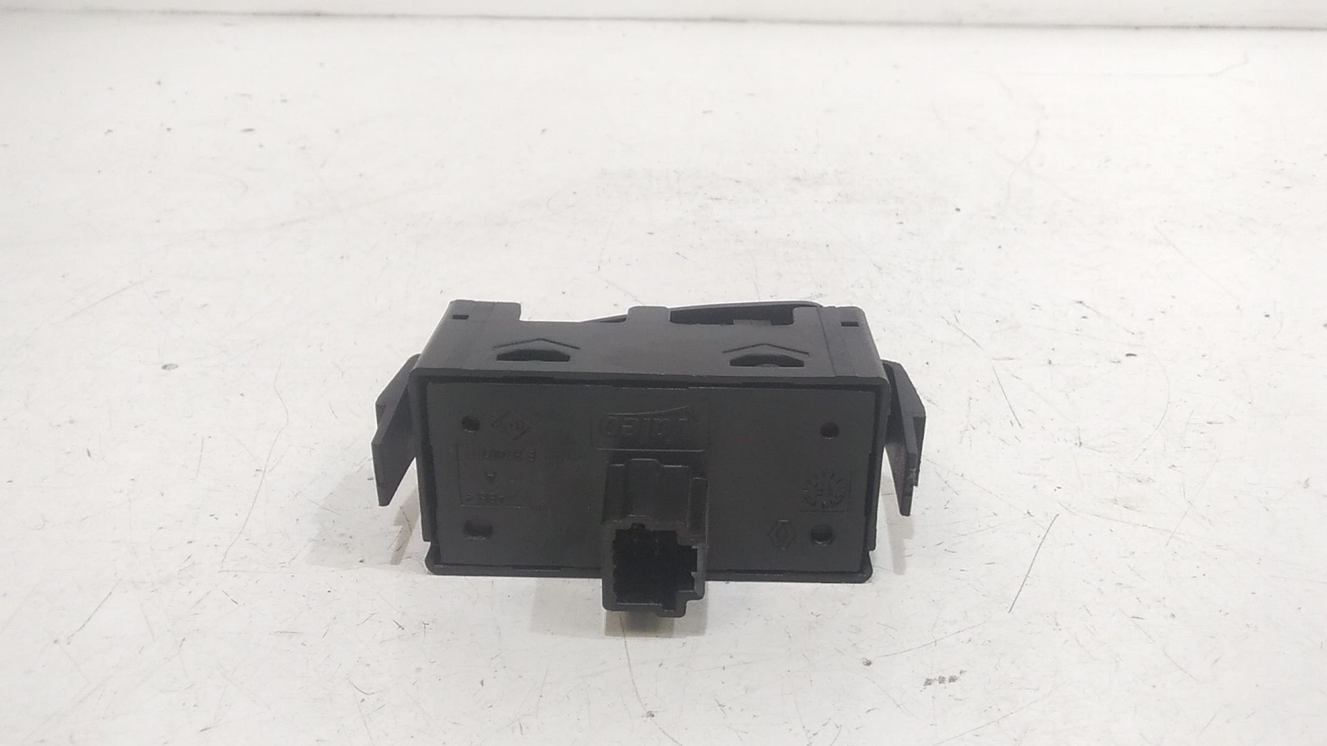 Interruttore Luci Emergenza 252905668R Usato