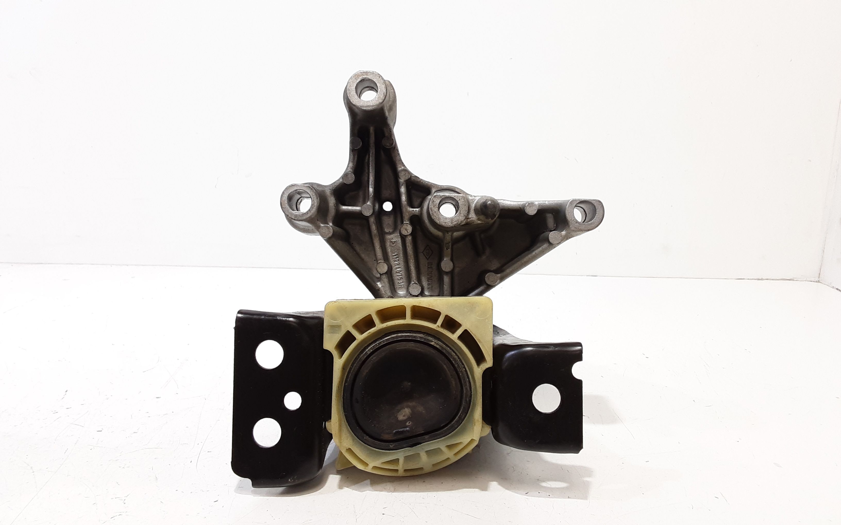 Piastra Alloggiamento Supporto Motore (Con Eventuale Bielletta O Tirante Associato) Usato