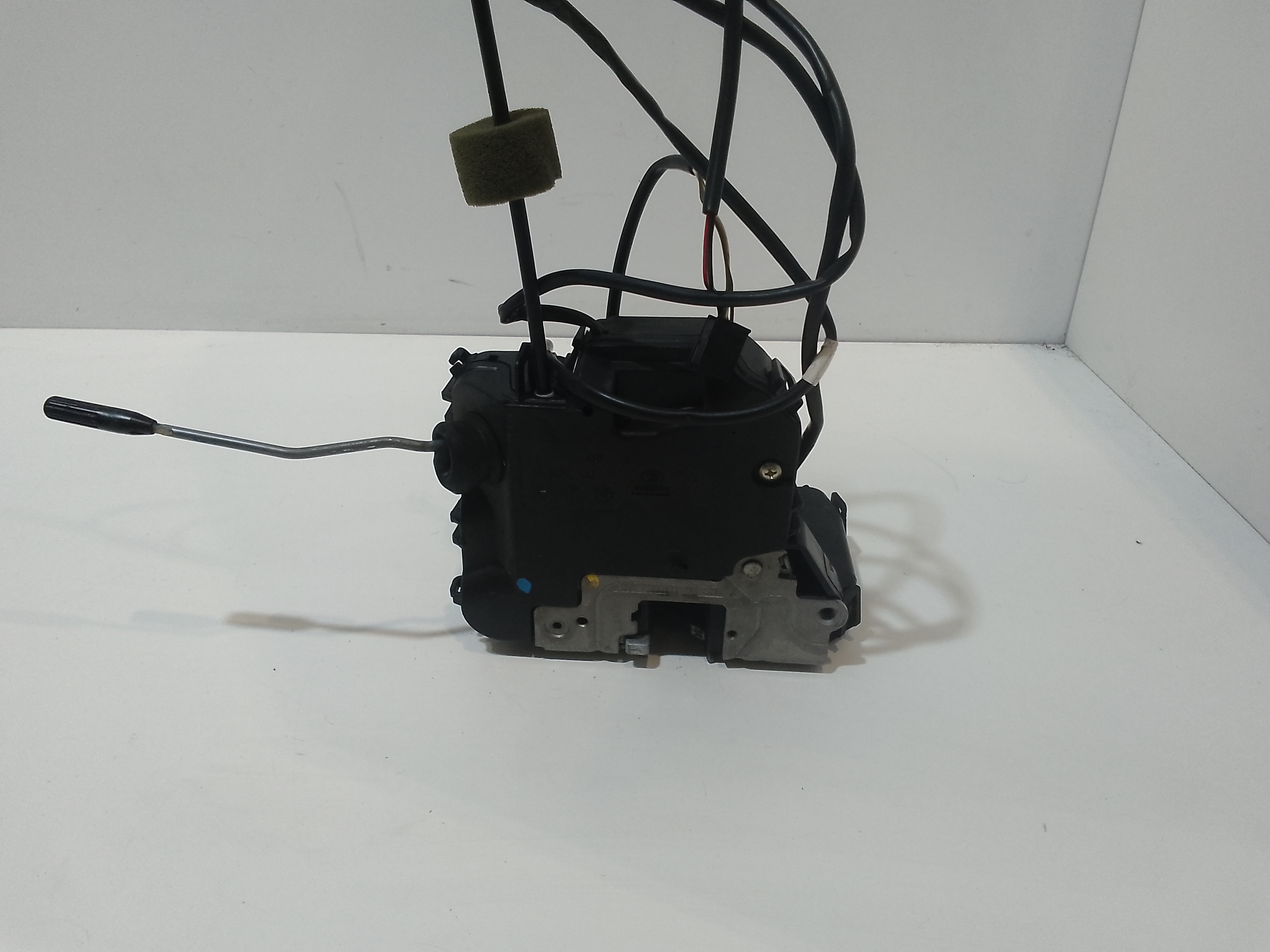 Serratura Porta Ant. Sinistro A2117200335 Usato