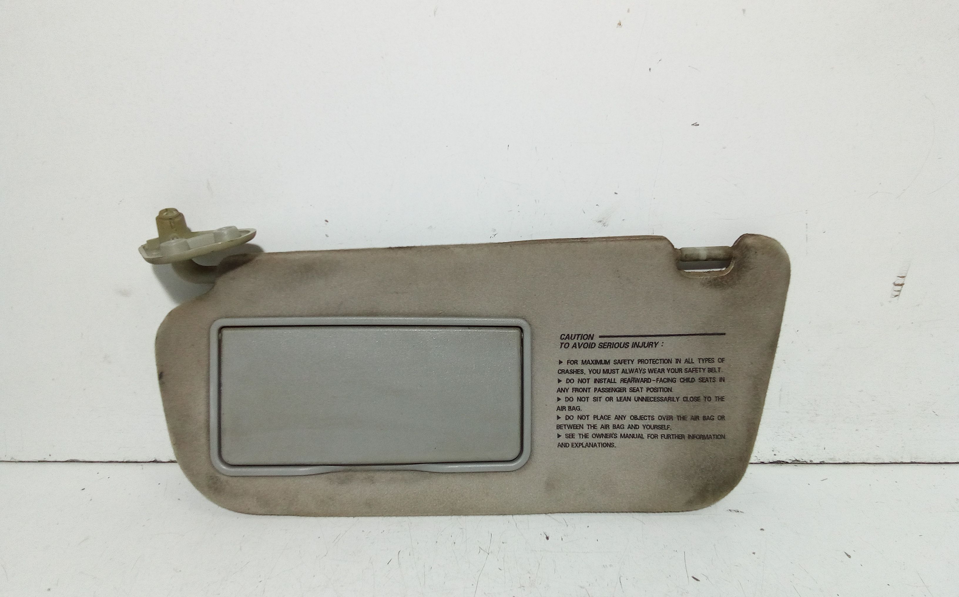 Aletta Parasole Parabrezza Sinistro 8520126200BU Usato