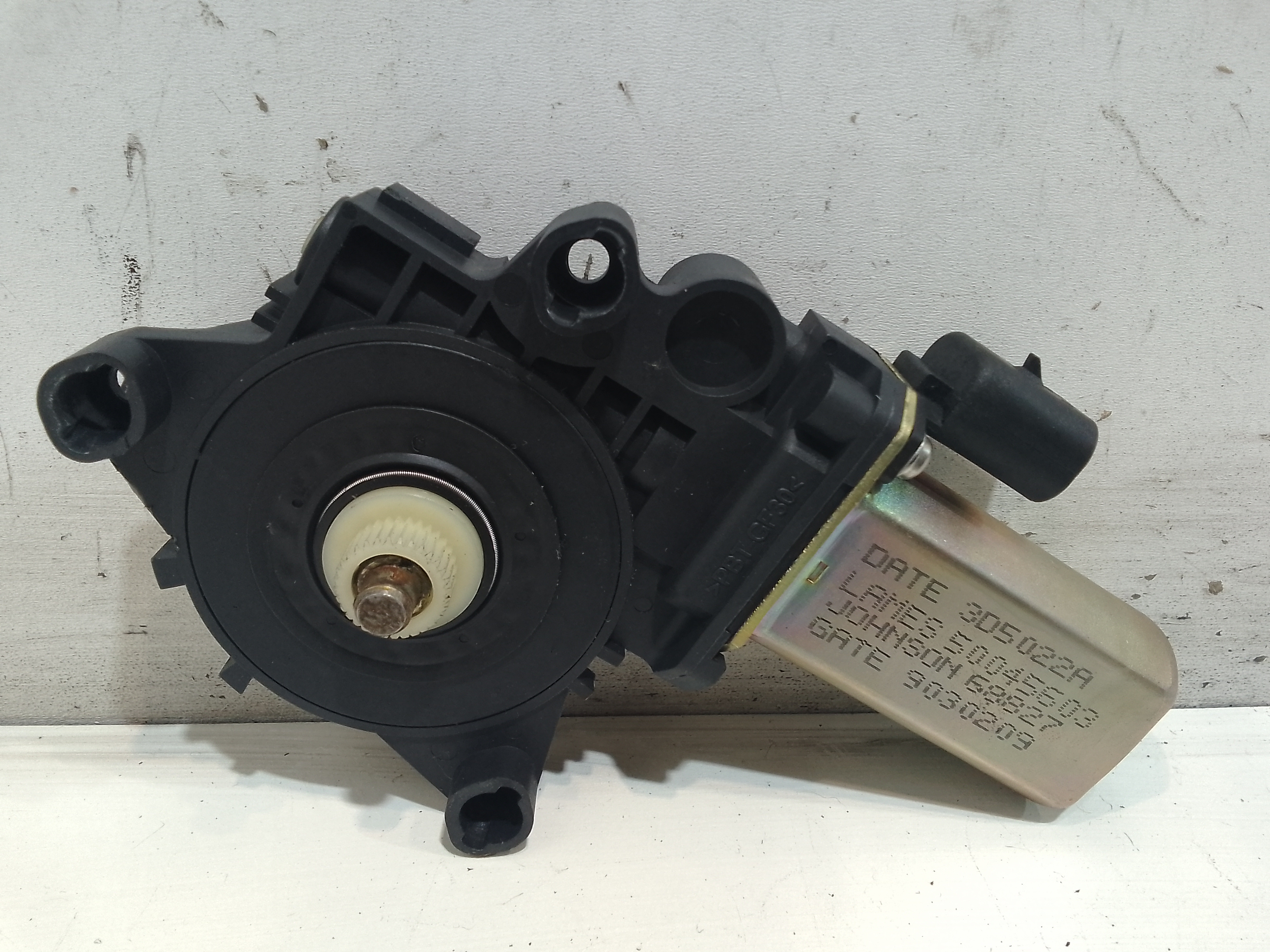 Motorino Alzacristallo Porta Ant. Destro 46841278 Usato