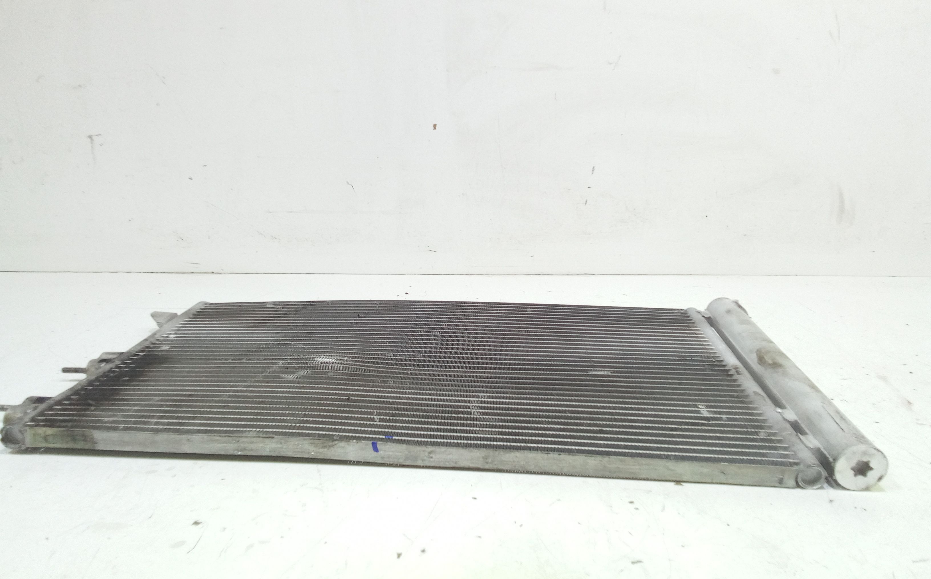 Radiatore Riscaldamento 77362540 Usato