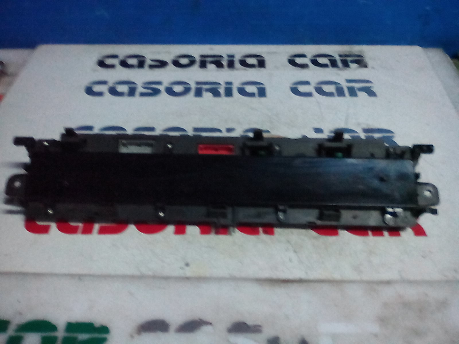 Quadro Portastrumenti Usato