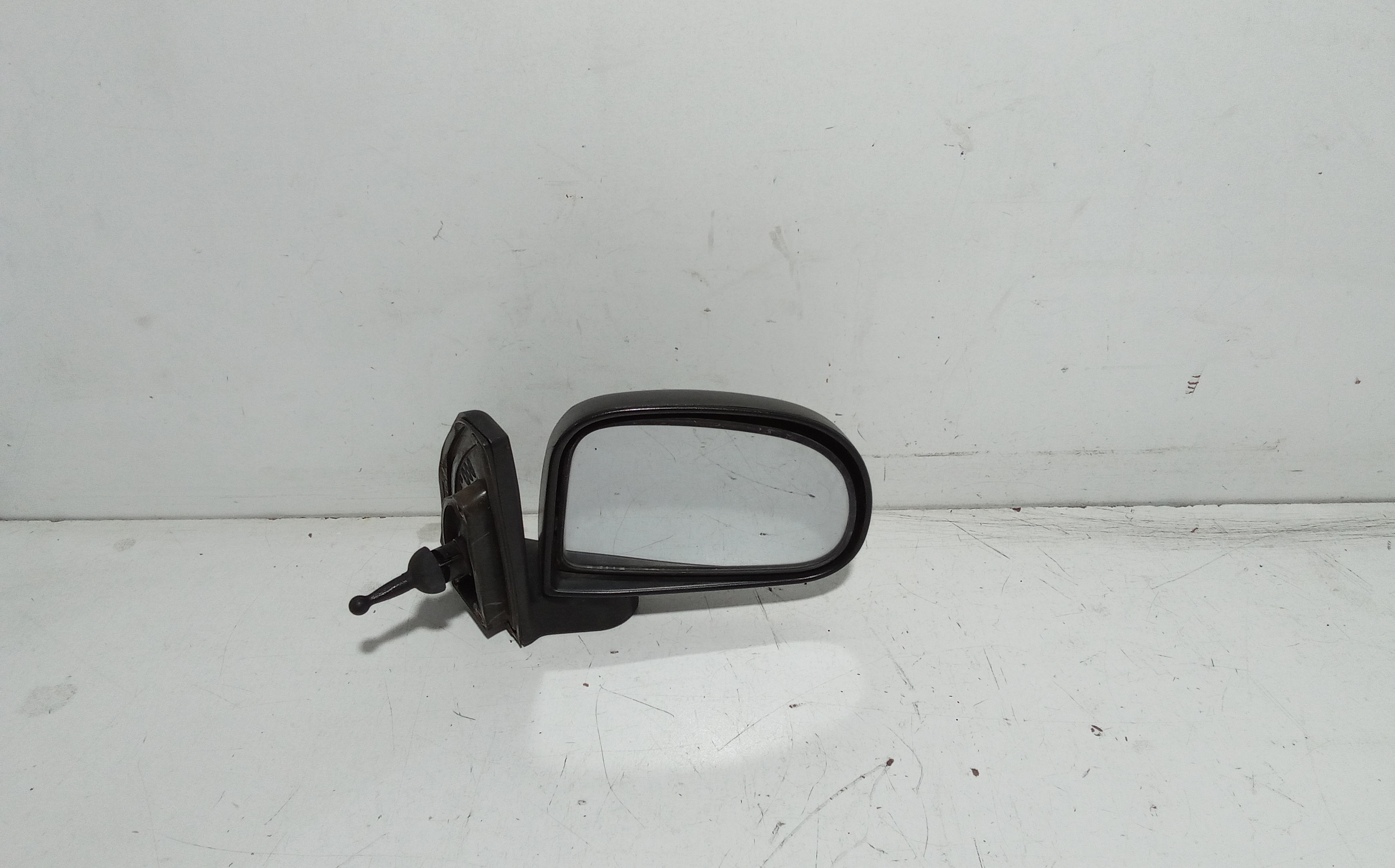 Retrovisore Est. Destro Usato