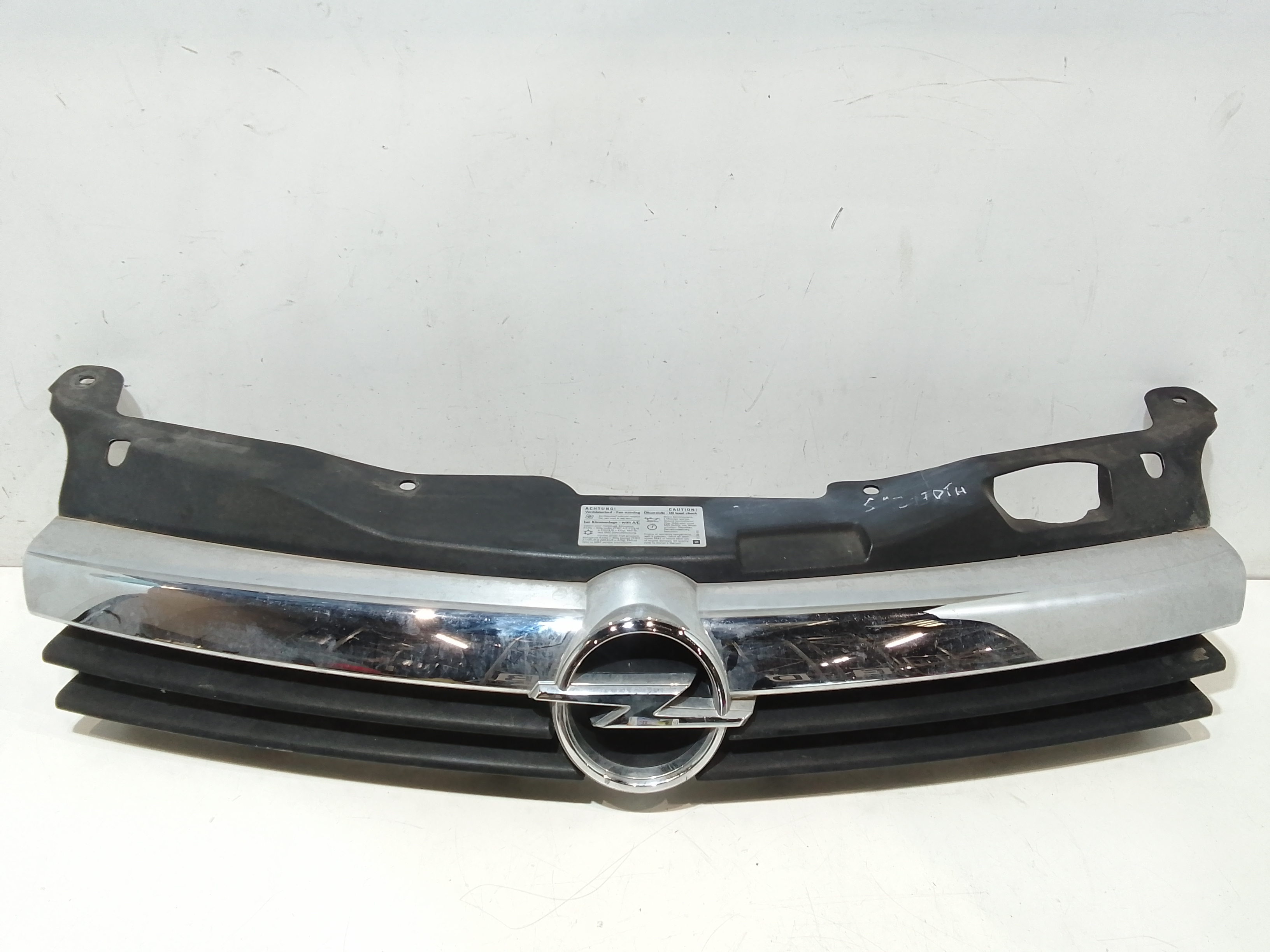 Griglia 13241967 Usato