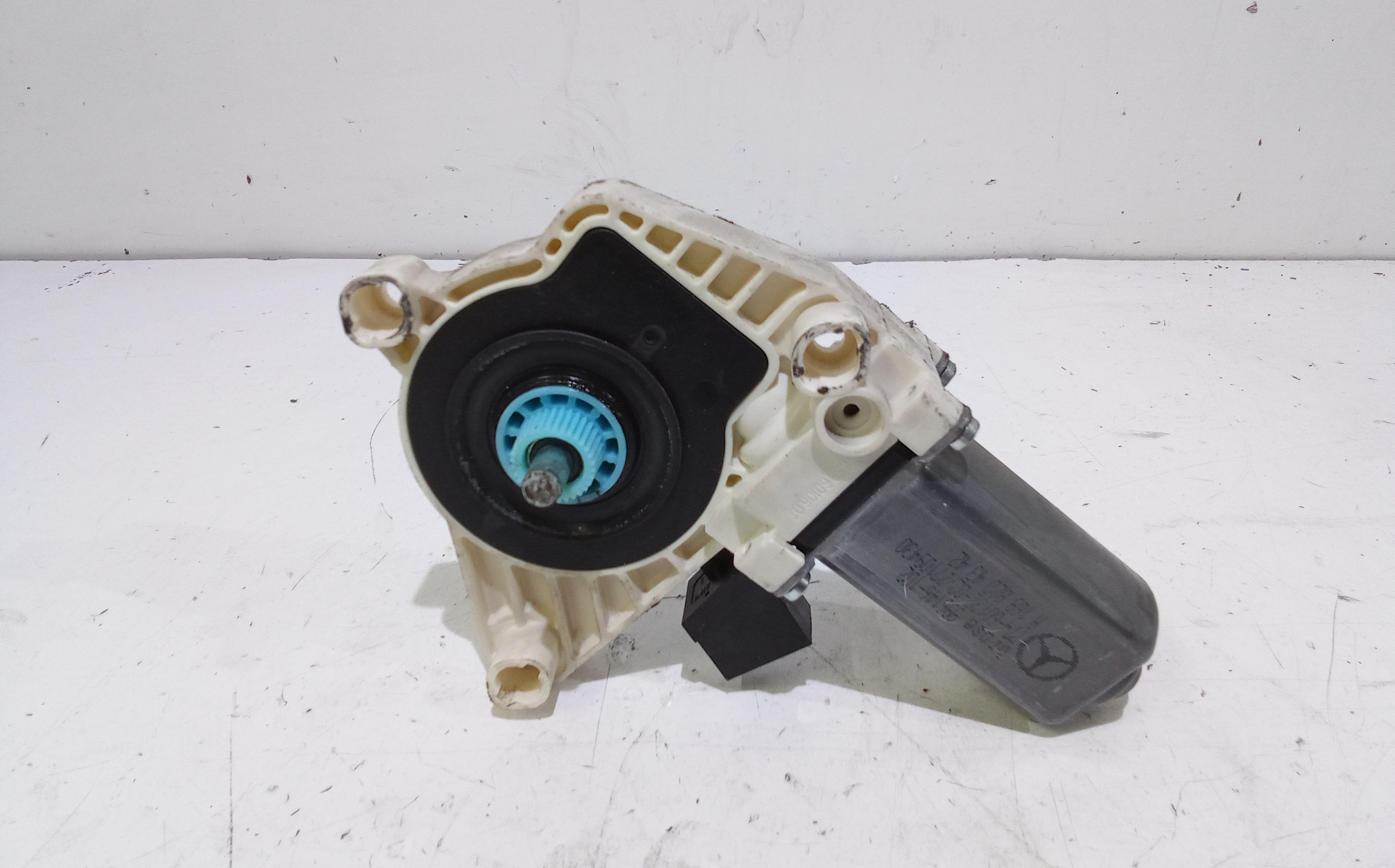 Motorino Alzacristallo Porta Ant. Sinistro A1698204142 Usato