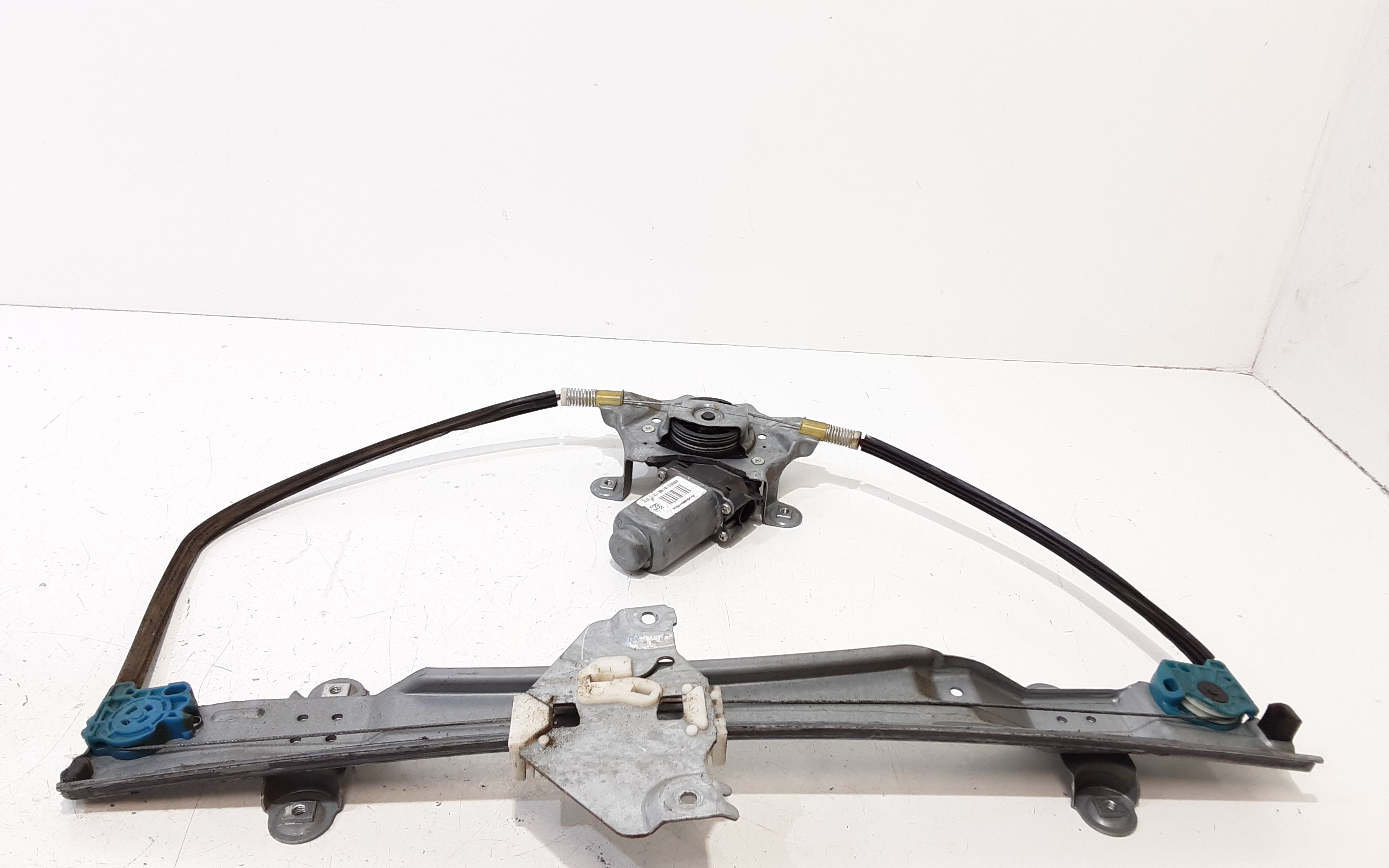 Alzacristallo Porta Ant. Sinistro 8200731462 Usato