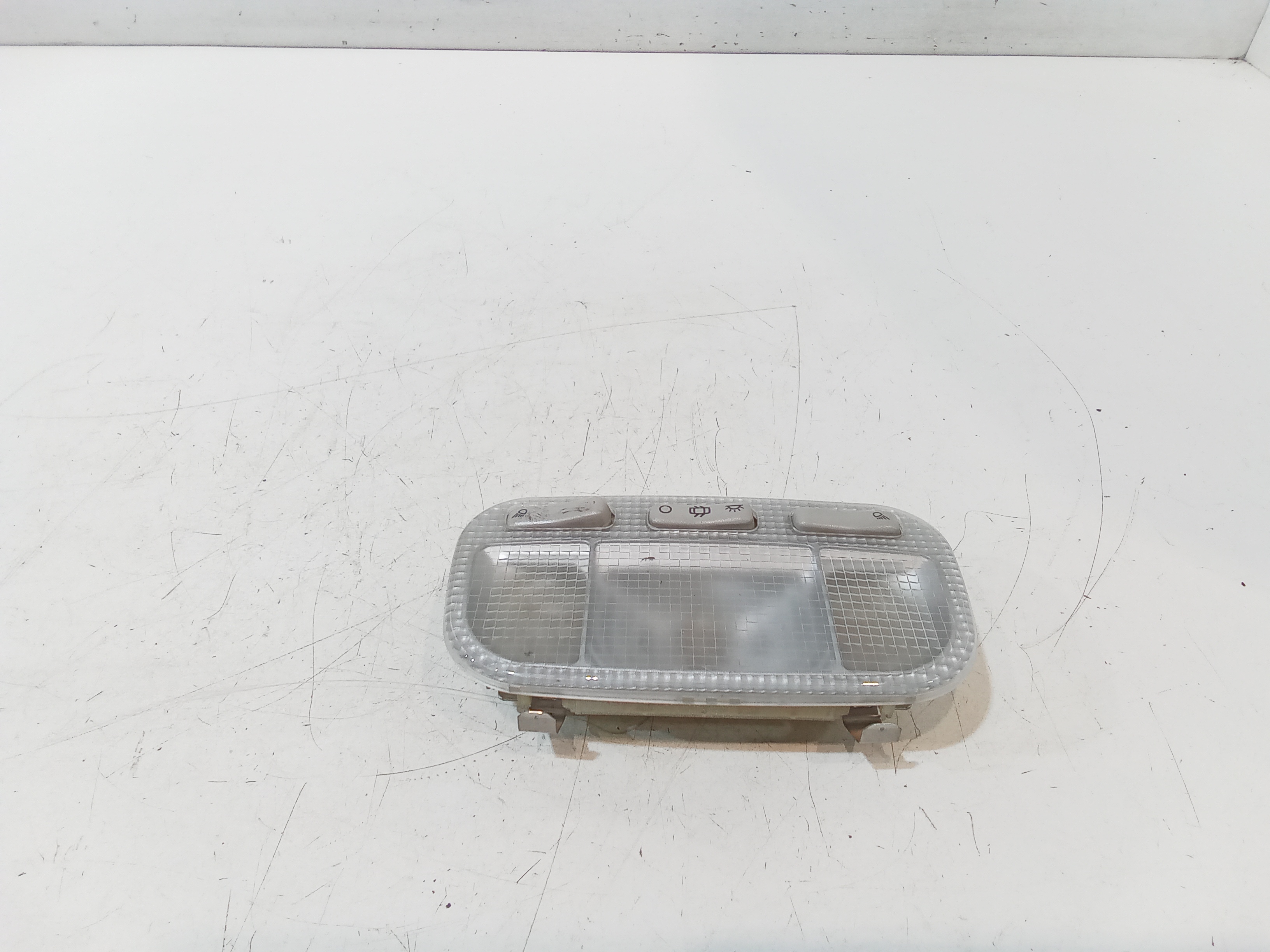 Luce Cortesia Ant. Tetto Usato