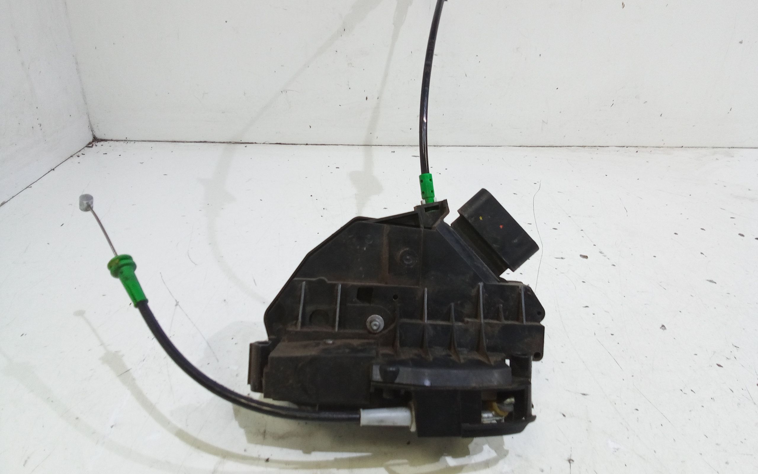 Serratura Porta Post. Destro Usato