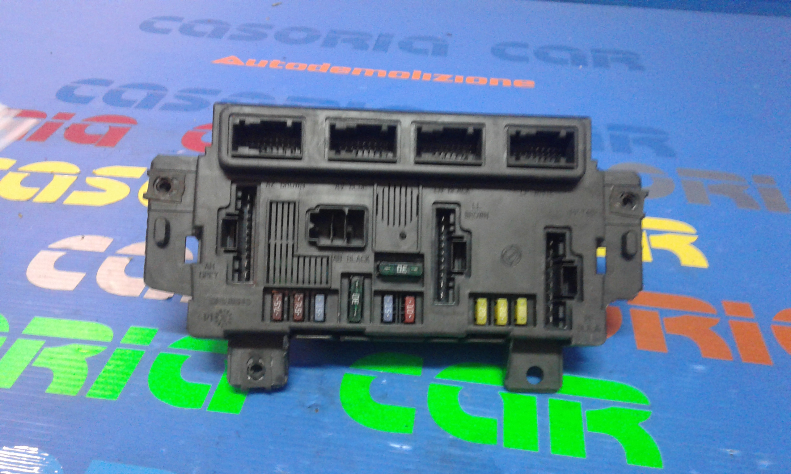 Scatola Fusibili Usato