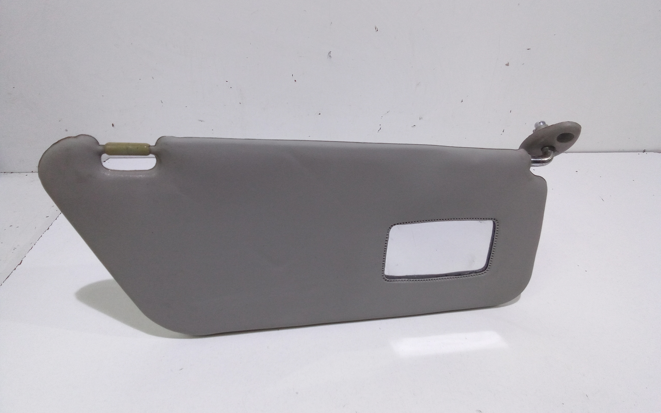 Aletta Parasole Parabrezza Destro 96279929 Usato