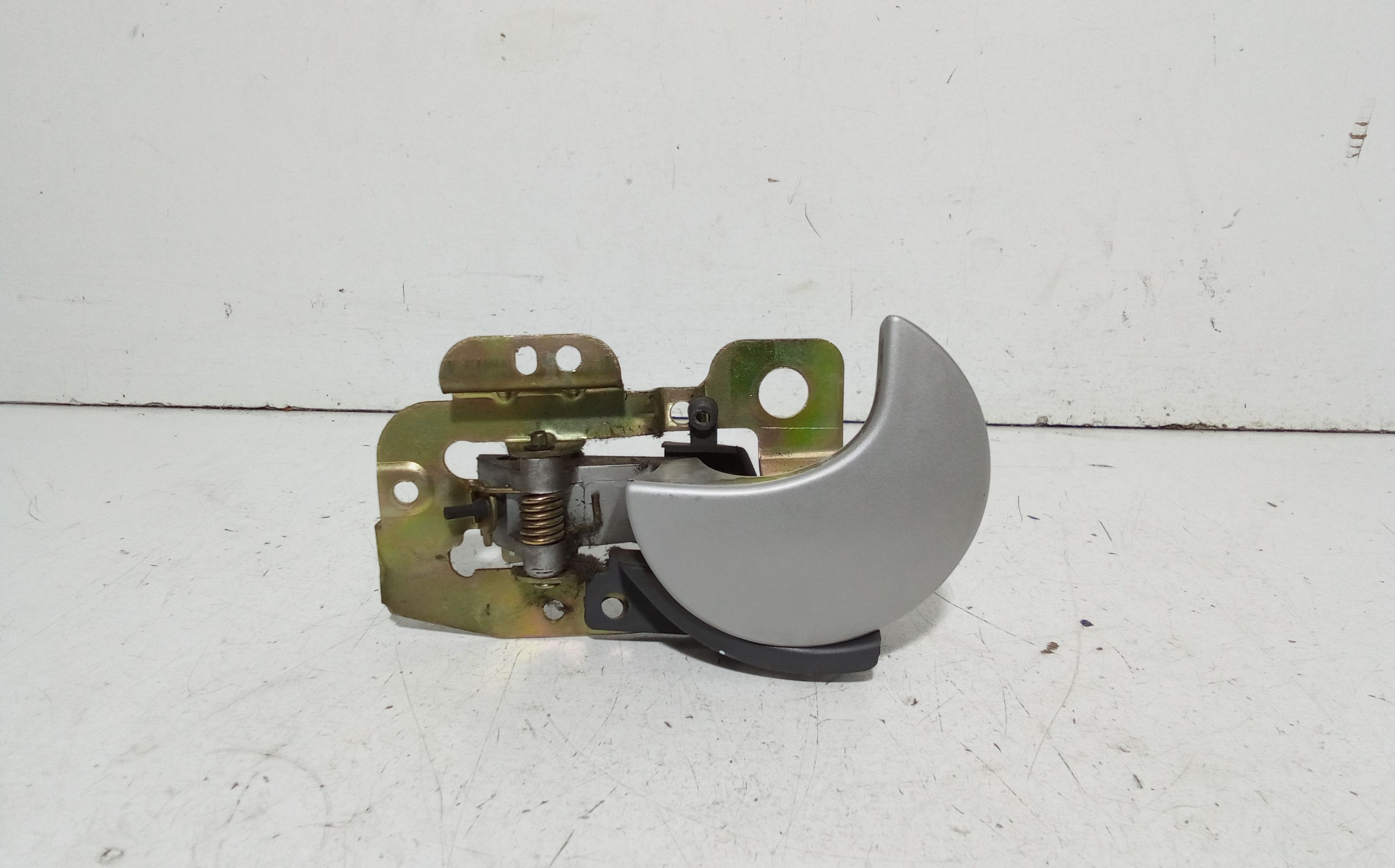 Maniglia Int. Apertura Porta Post. Sinistro 3430200020 Usato