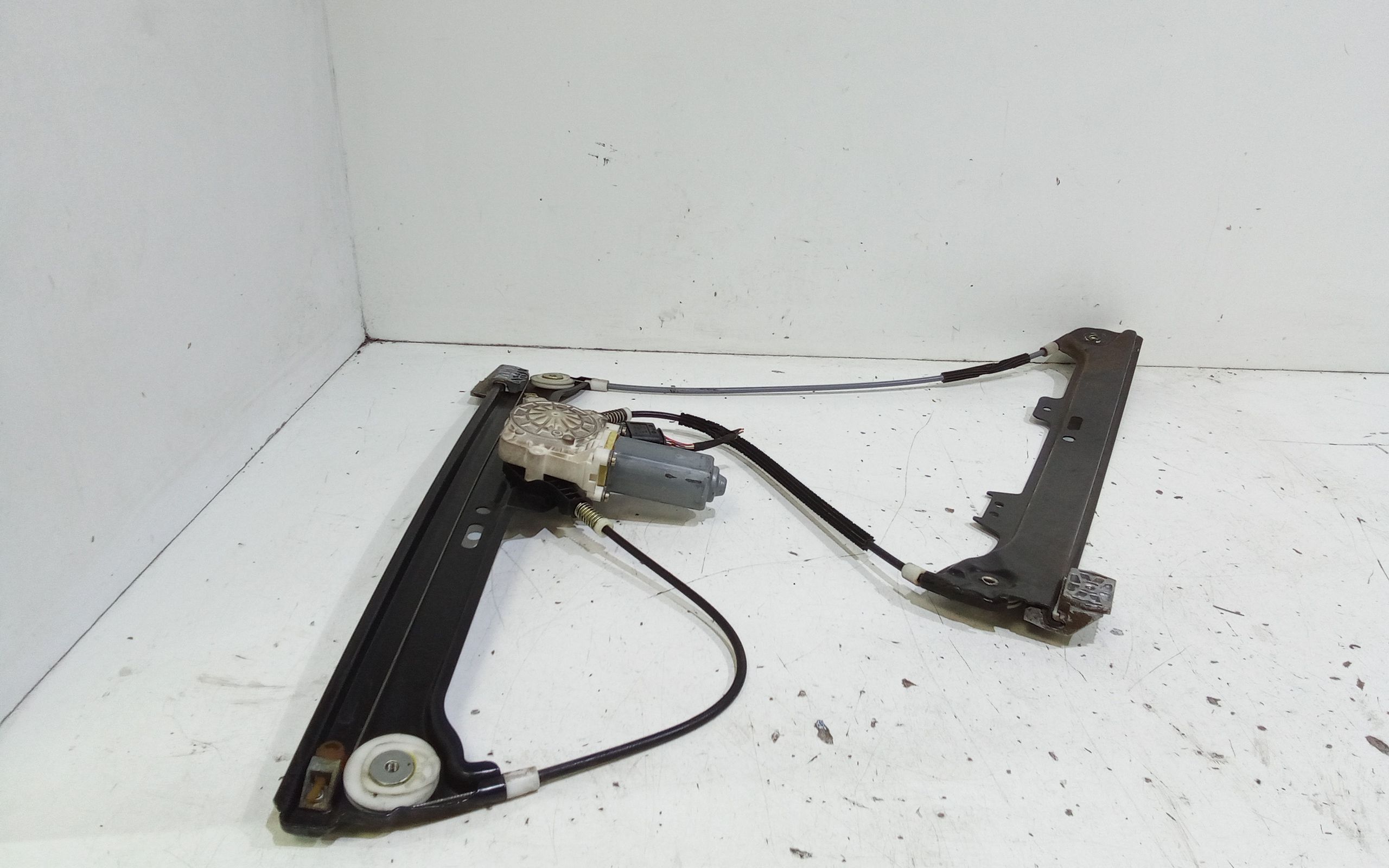 Alzacristallo Porta Ant. Sinistro Usato