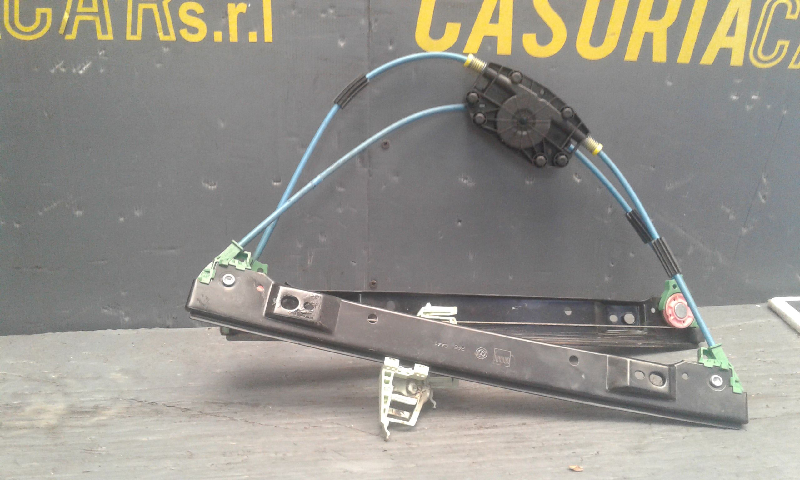 Alzacristallo Porta Ant. Destro Usato