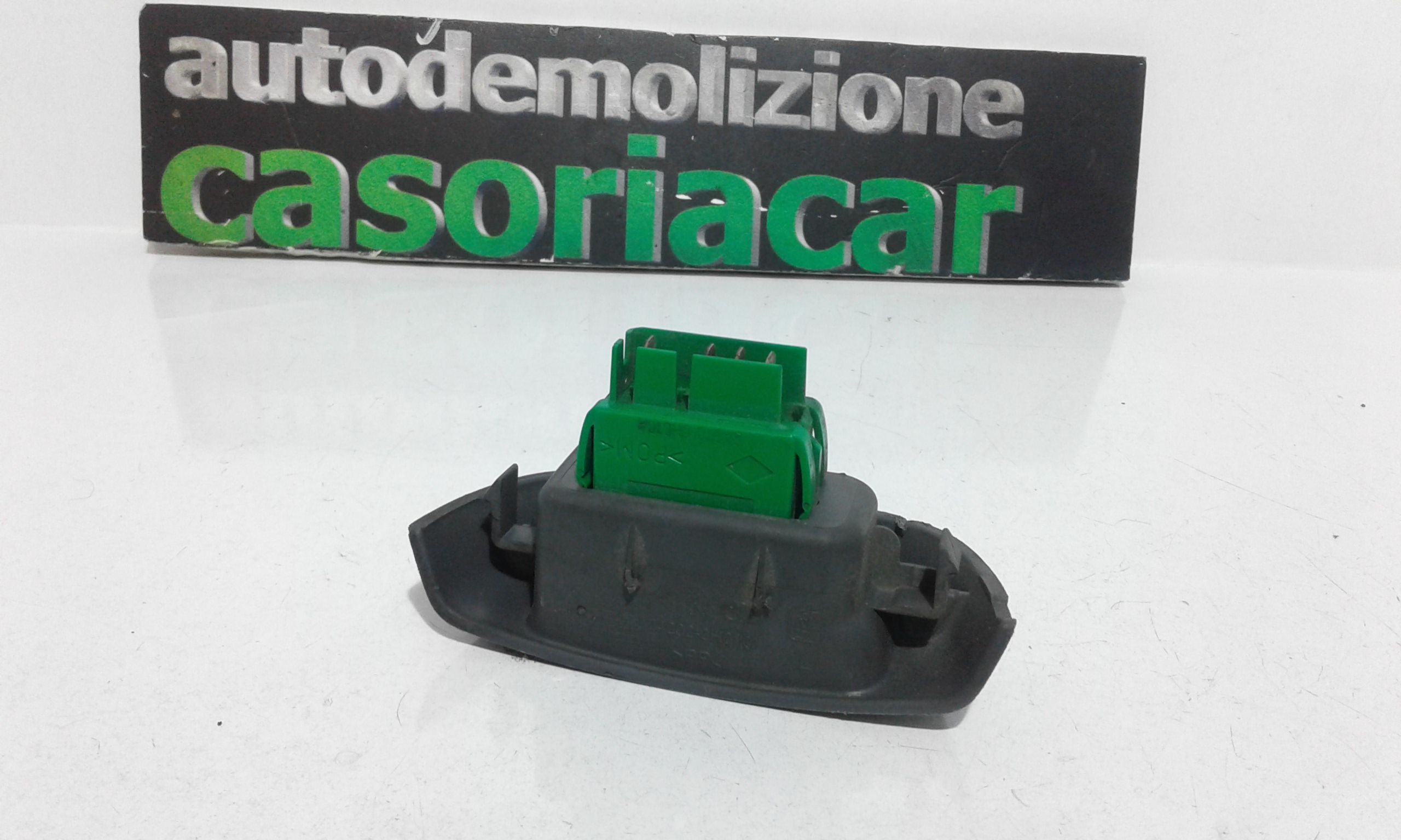 Interruttore Alzacristalli Porta Ant. Sinistro 848100H010 Usato