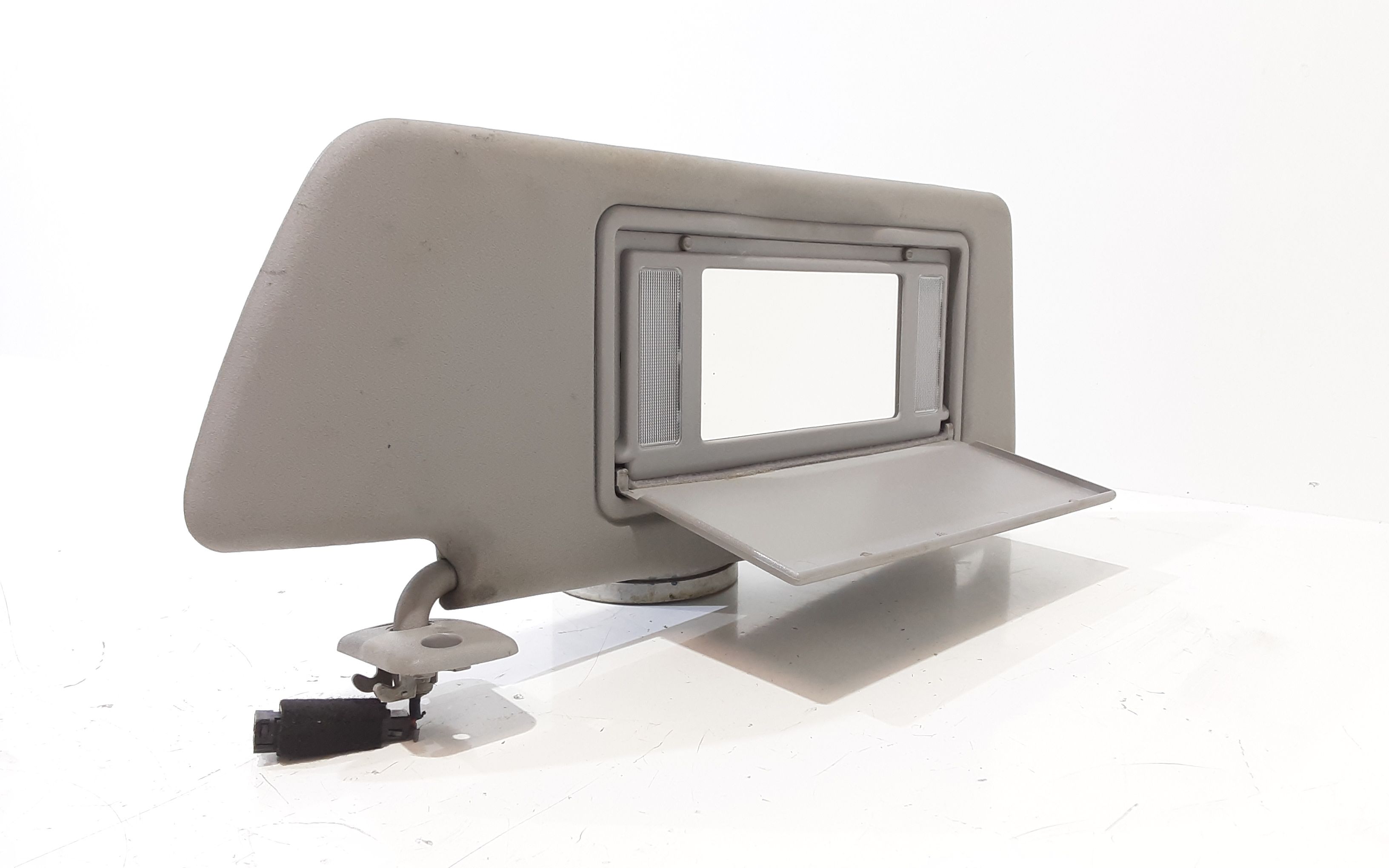 Aletta Parasole Parabrezza Destro 13234249 Usato