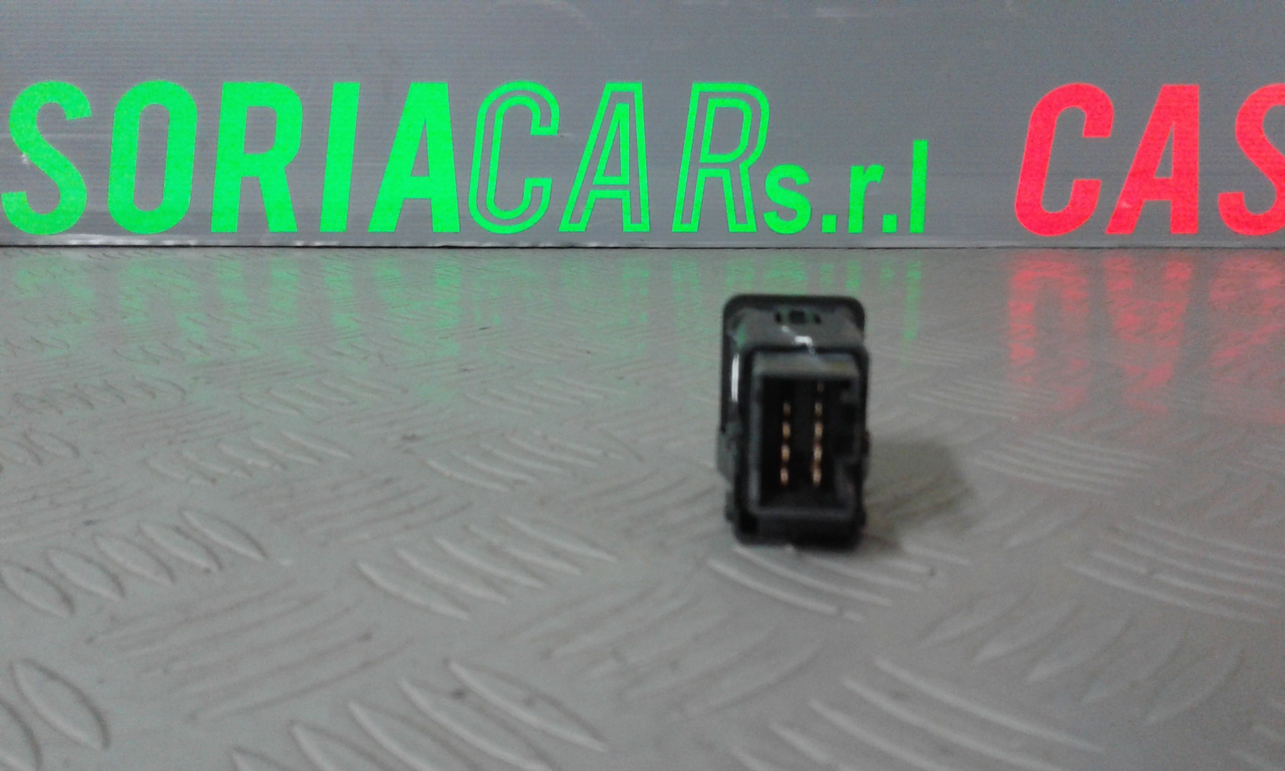 Interruttore Luci Emergenza Usato