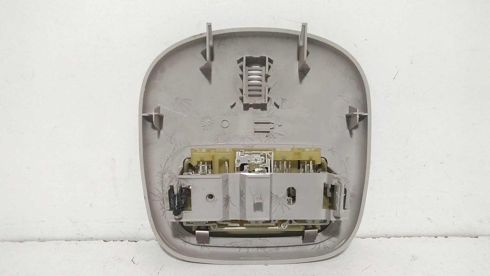 Luce Cortesia Ant. Tetto 6362Q1 Usato