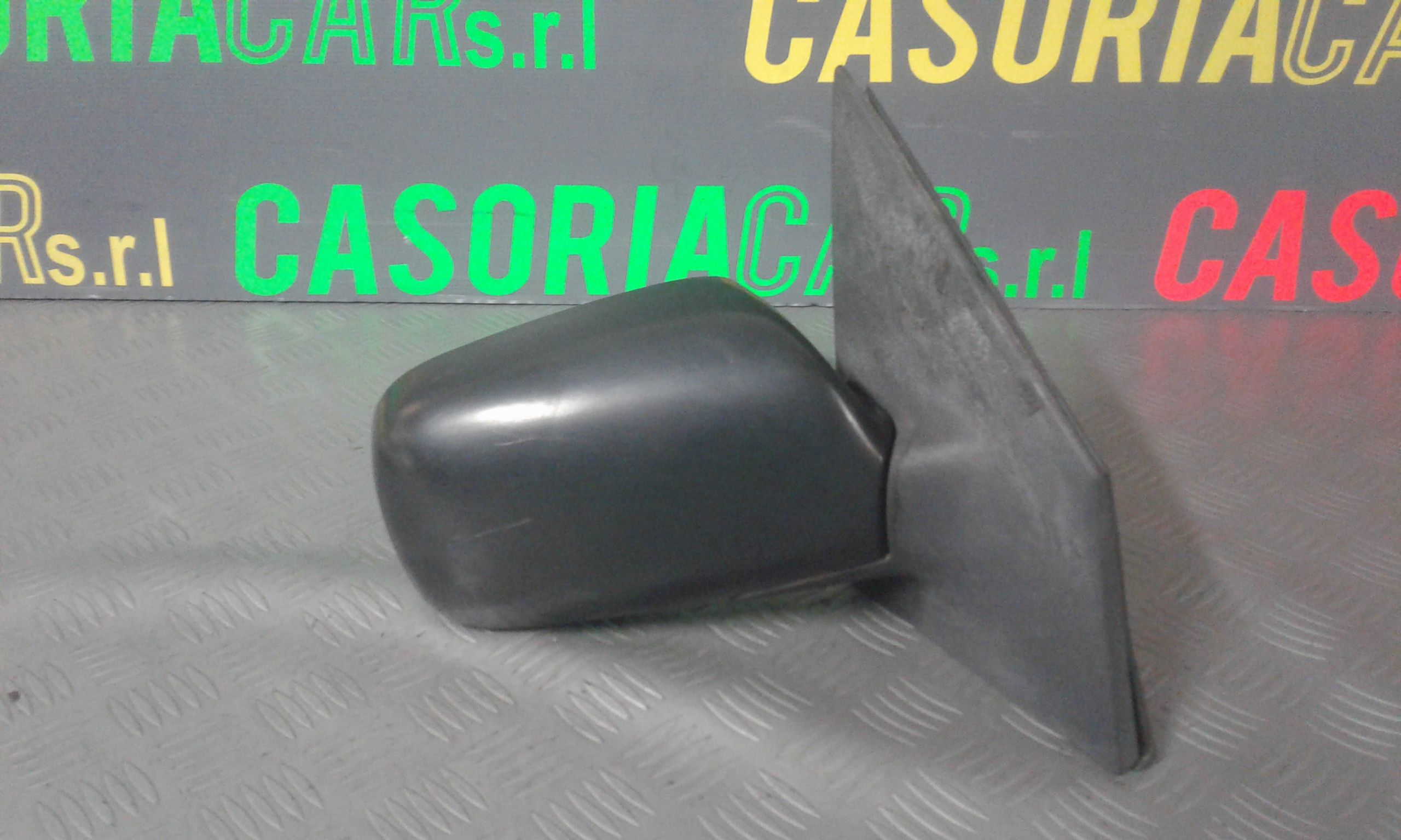 Retrovisore Est. Destro 8791052121 Usato