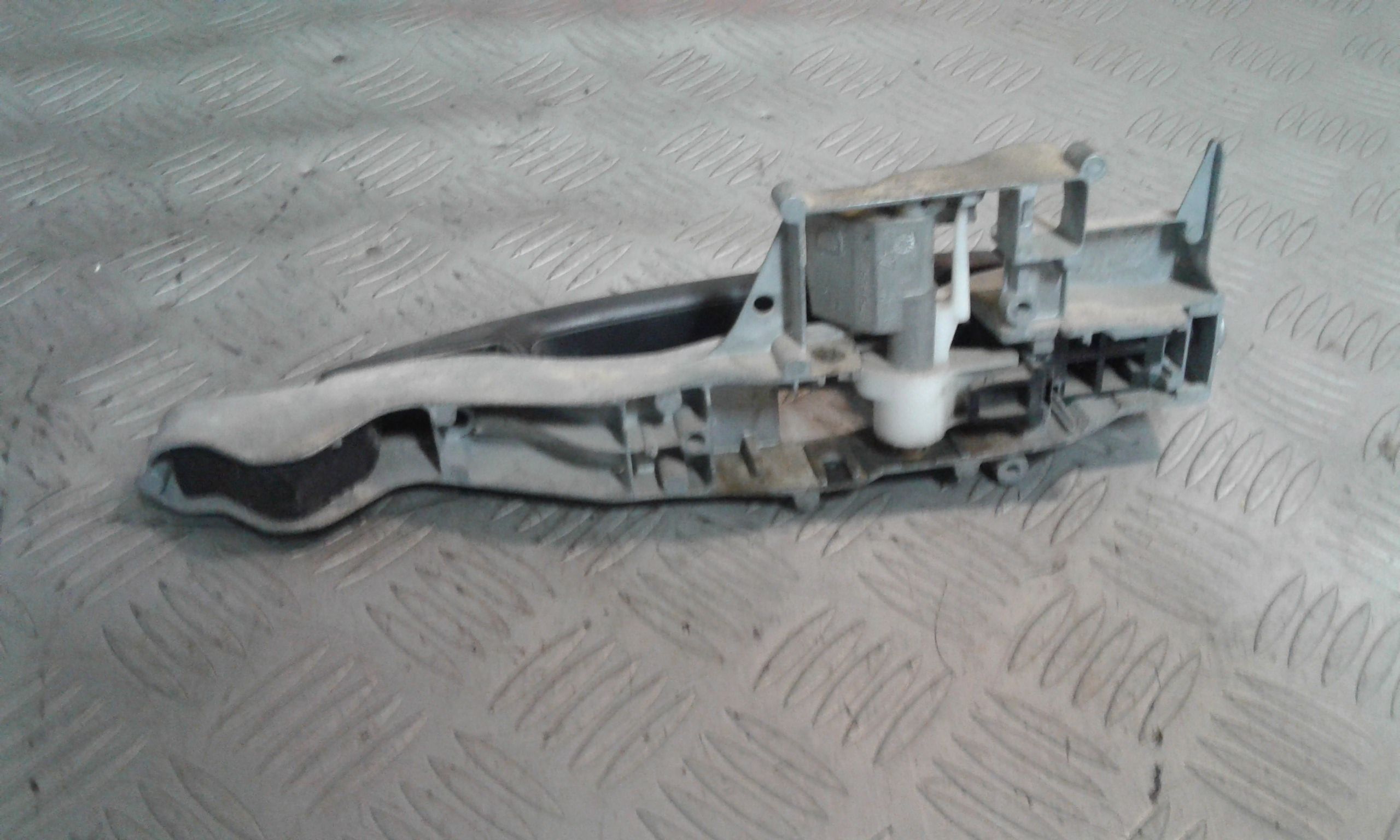 Maniglia Porta Ant. Destro 9101GG Usato