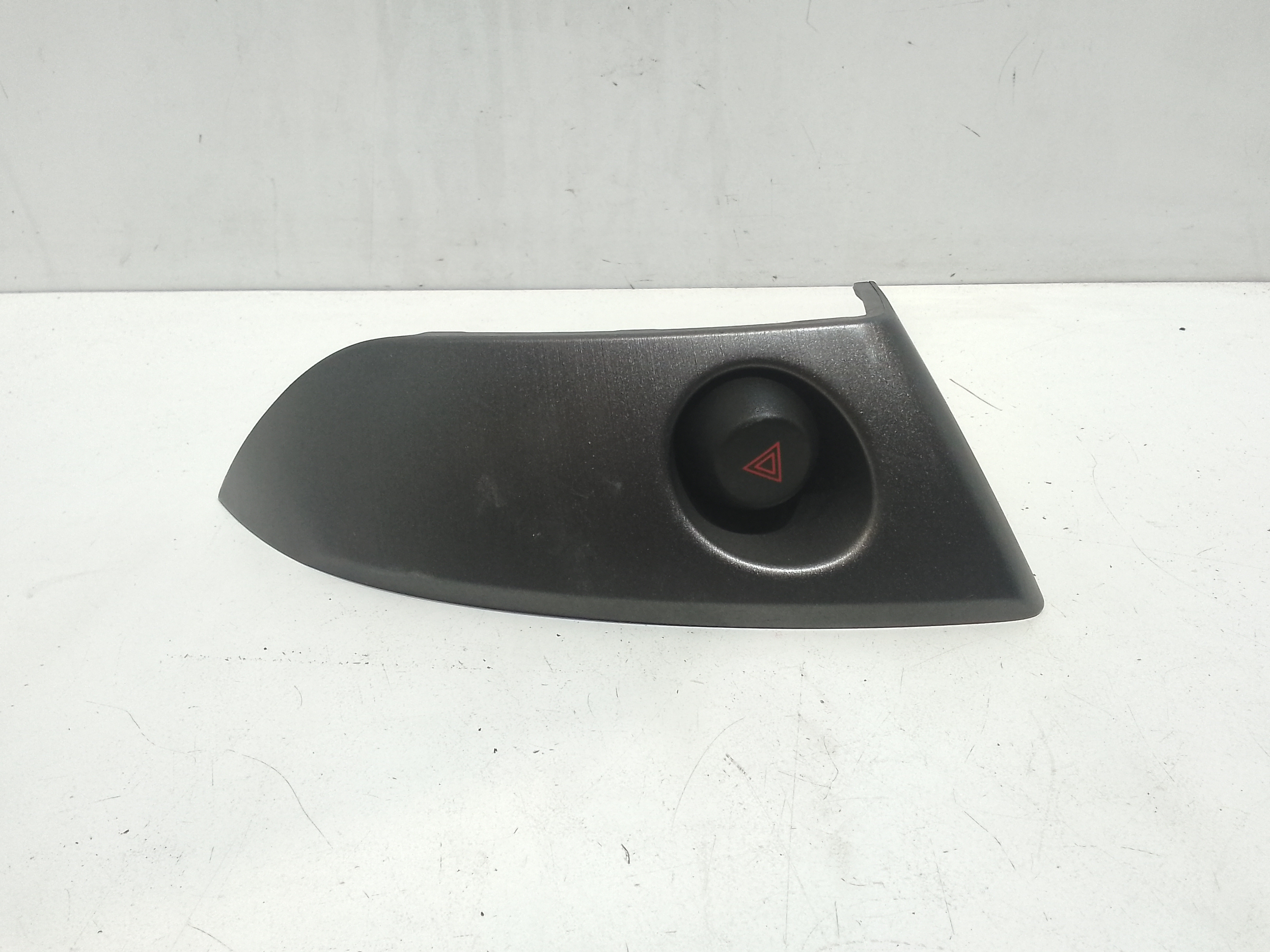 Interruttore Luci Emergenza 8433242020 Usato