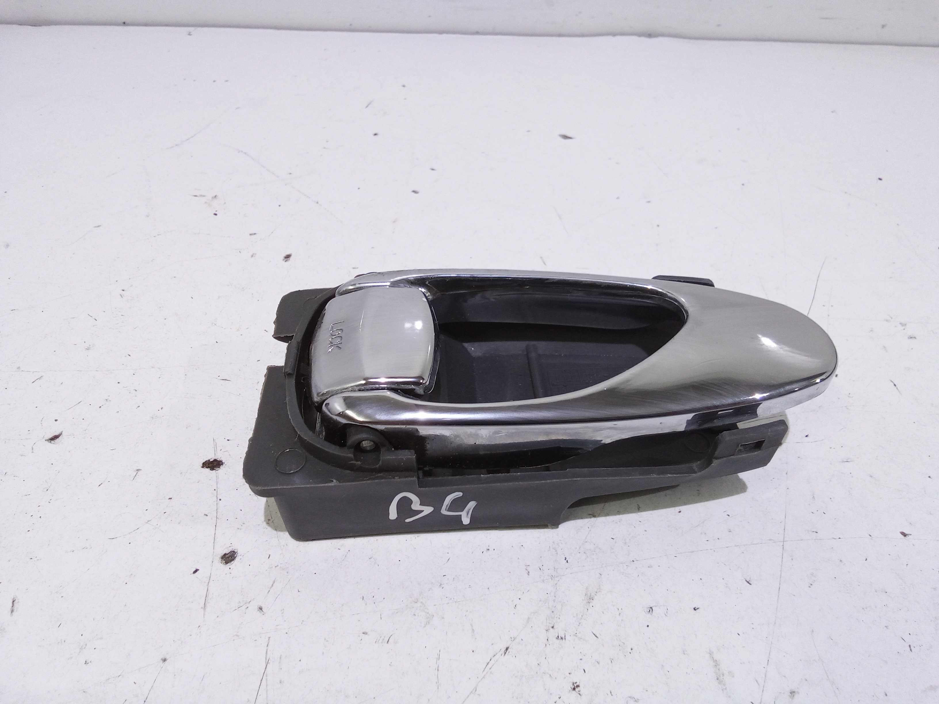 Maniglia Int. Apertura Porta Post. Sinistro 96232091 Usato