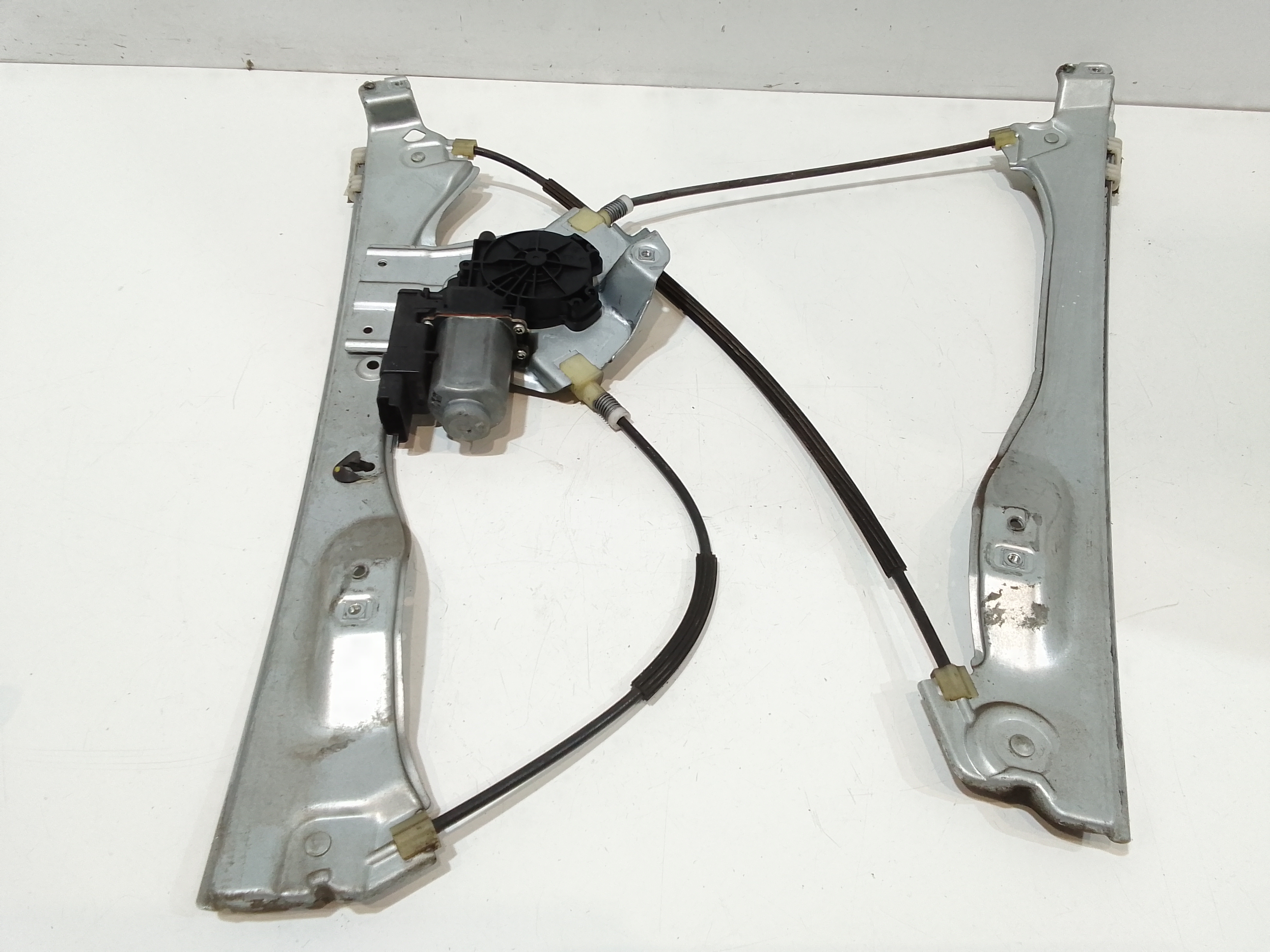 Alzacristallo Porta Ant. Destro 8200291628 Usato