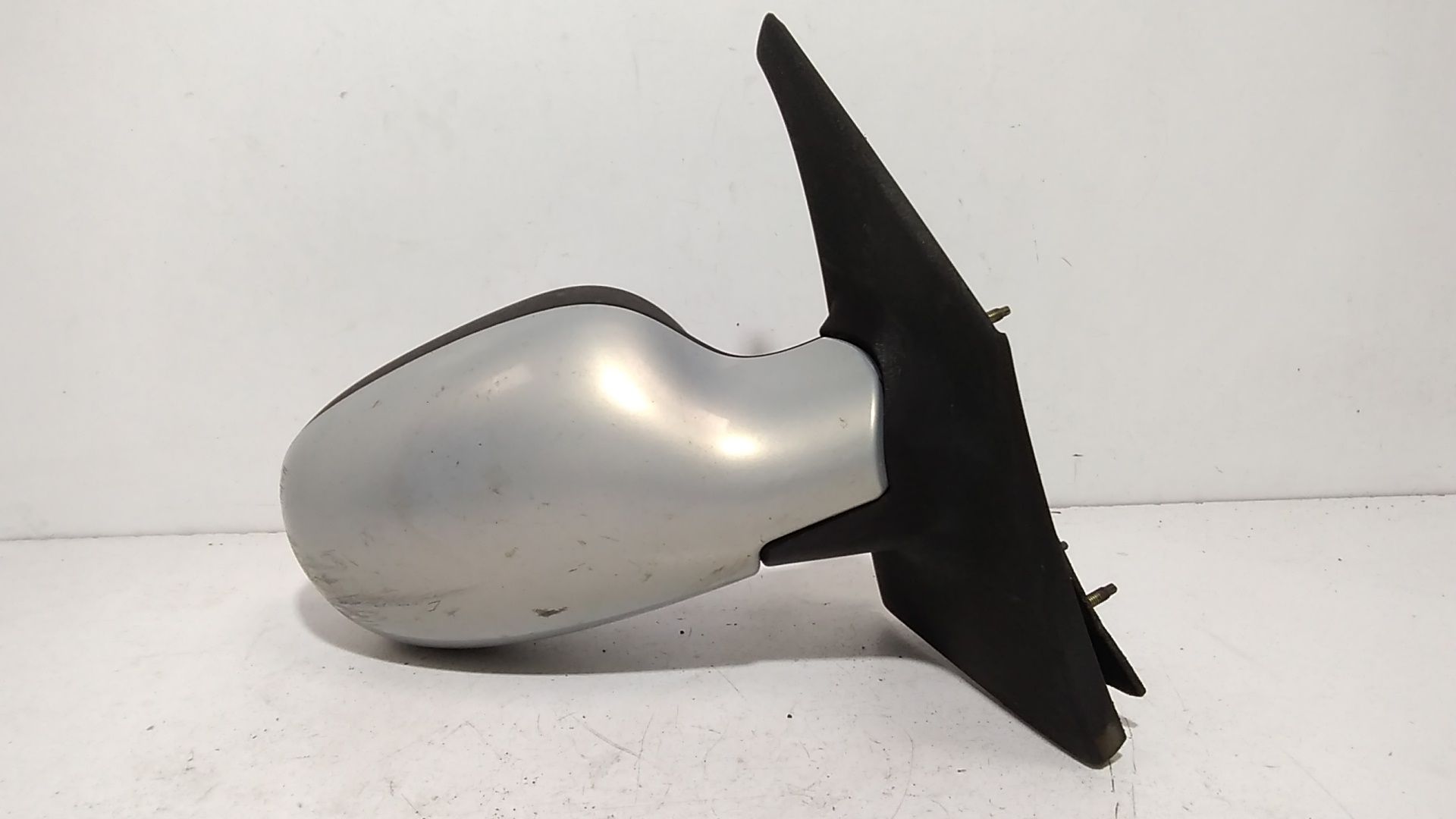 Retrovisore Est. Destro Usato