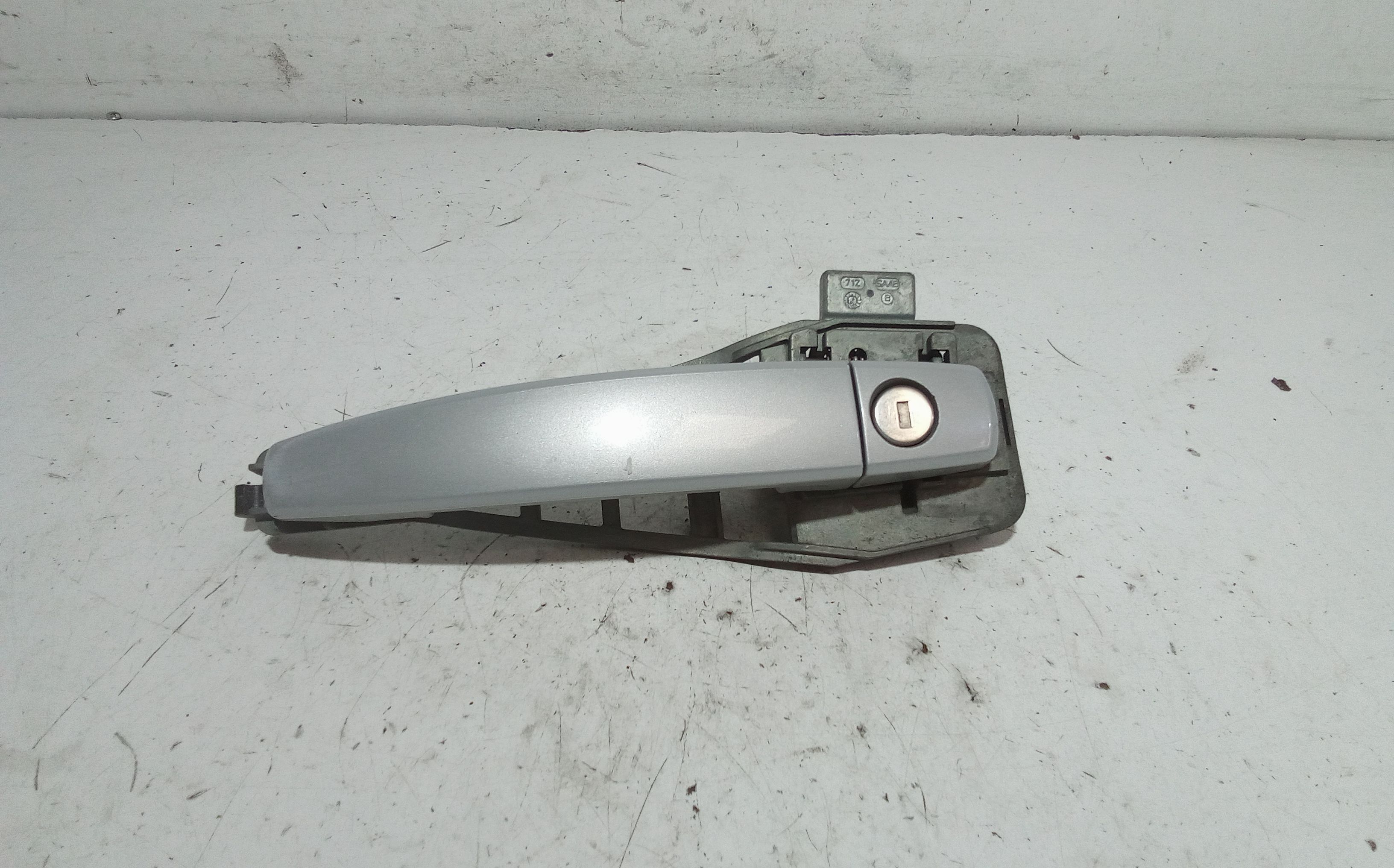 Maniglia Porta Ant. Sinistro 12760265 Usato