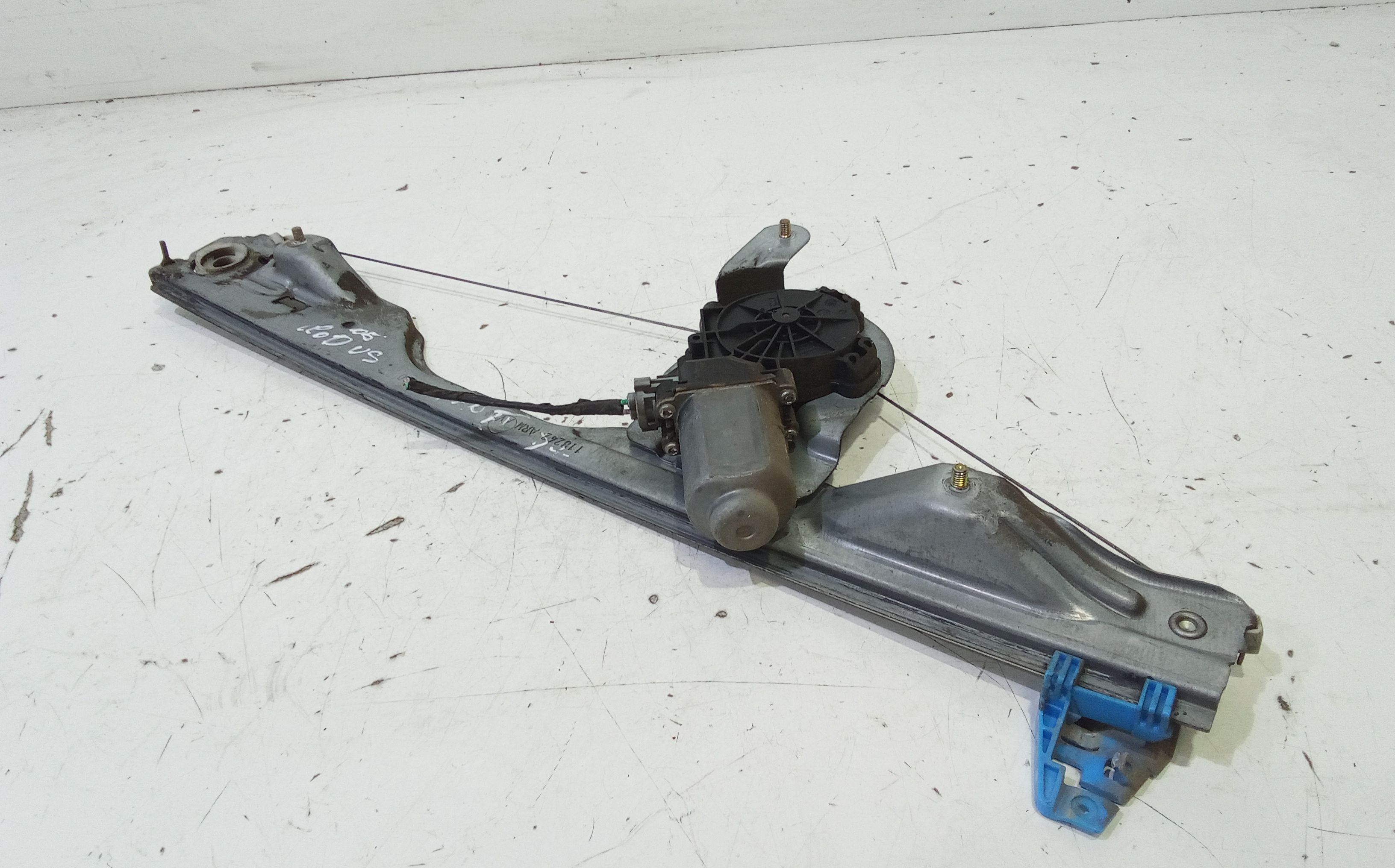 Alzacristallo Porta Ant. Sinistro Usato