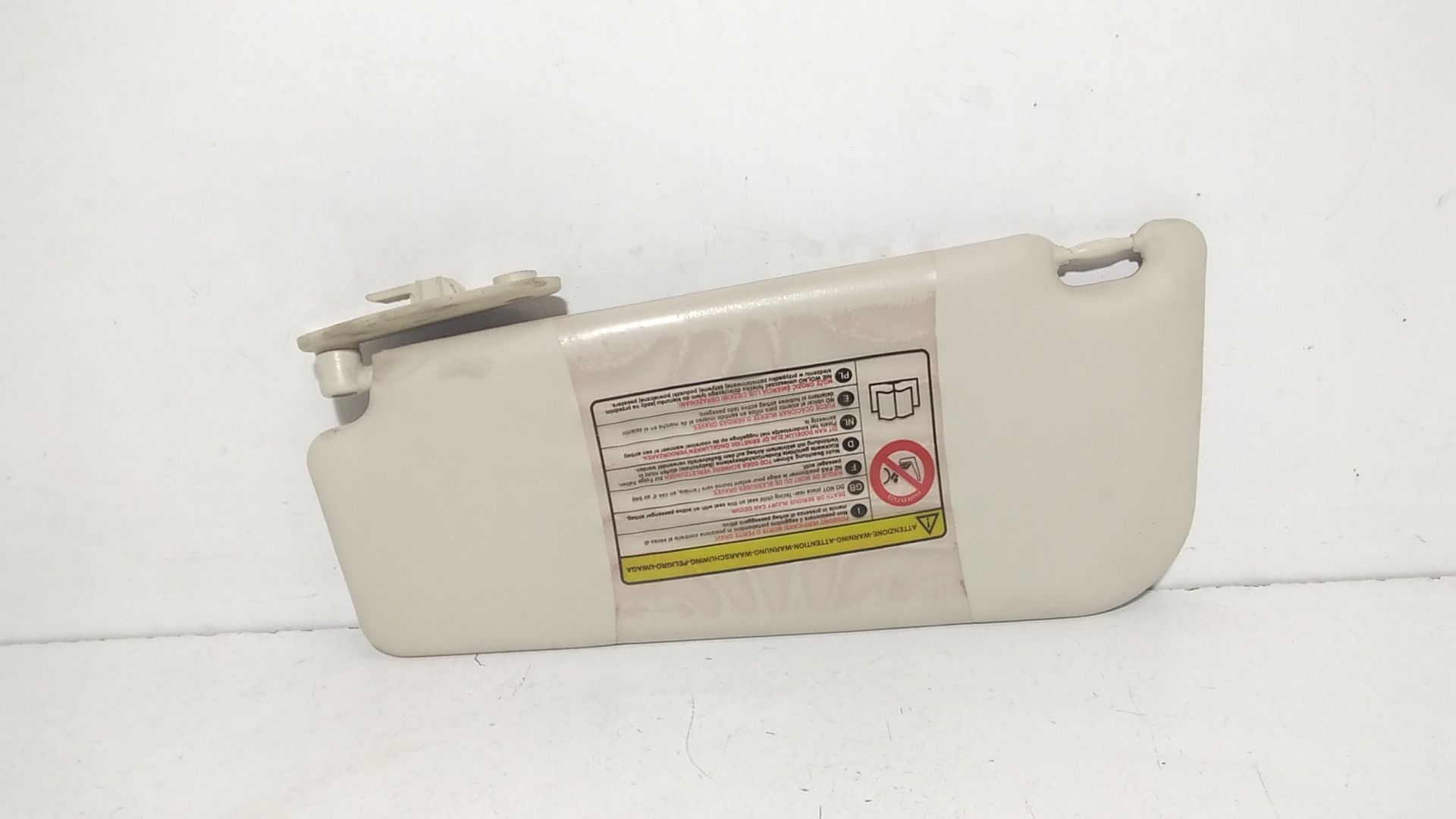 Aletta Parasole Parabrezza Destro 735411165 Usato