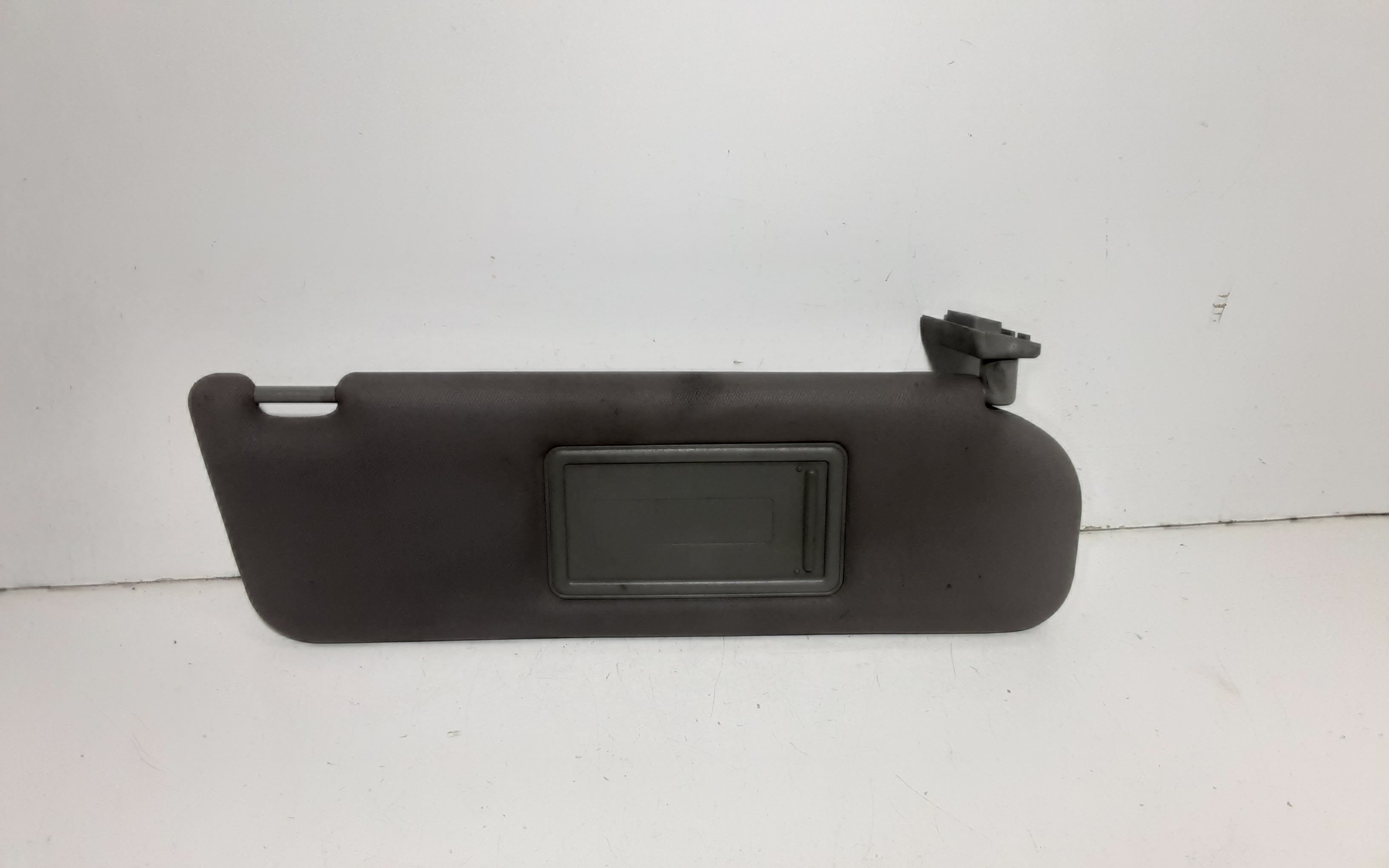 Aletta Parasole Parabrezza Destro 156027492 Usato