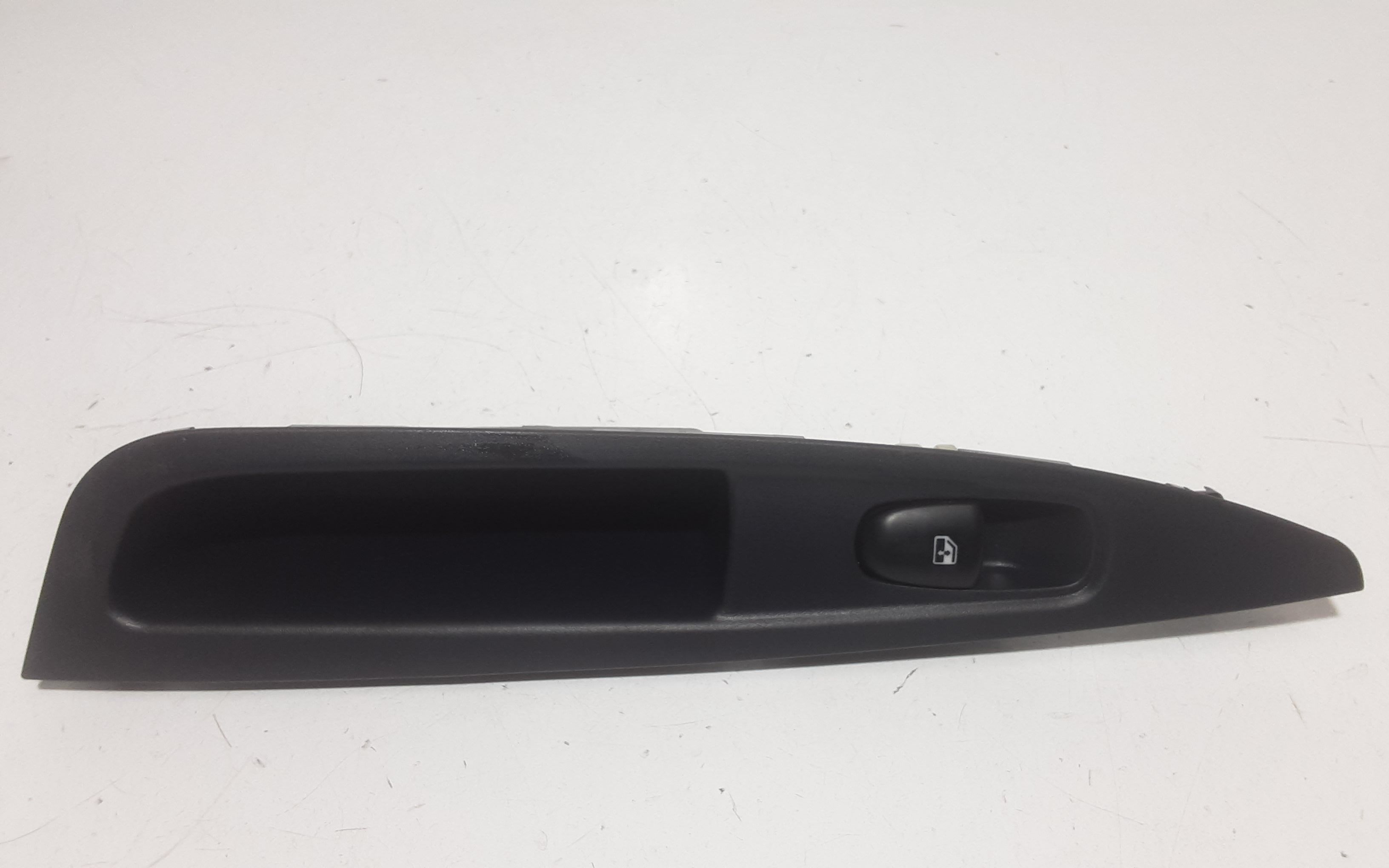 Interruttore Alzacristalli Porta Post. Destro 254114CE0A Usato