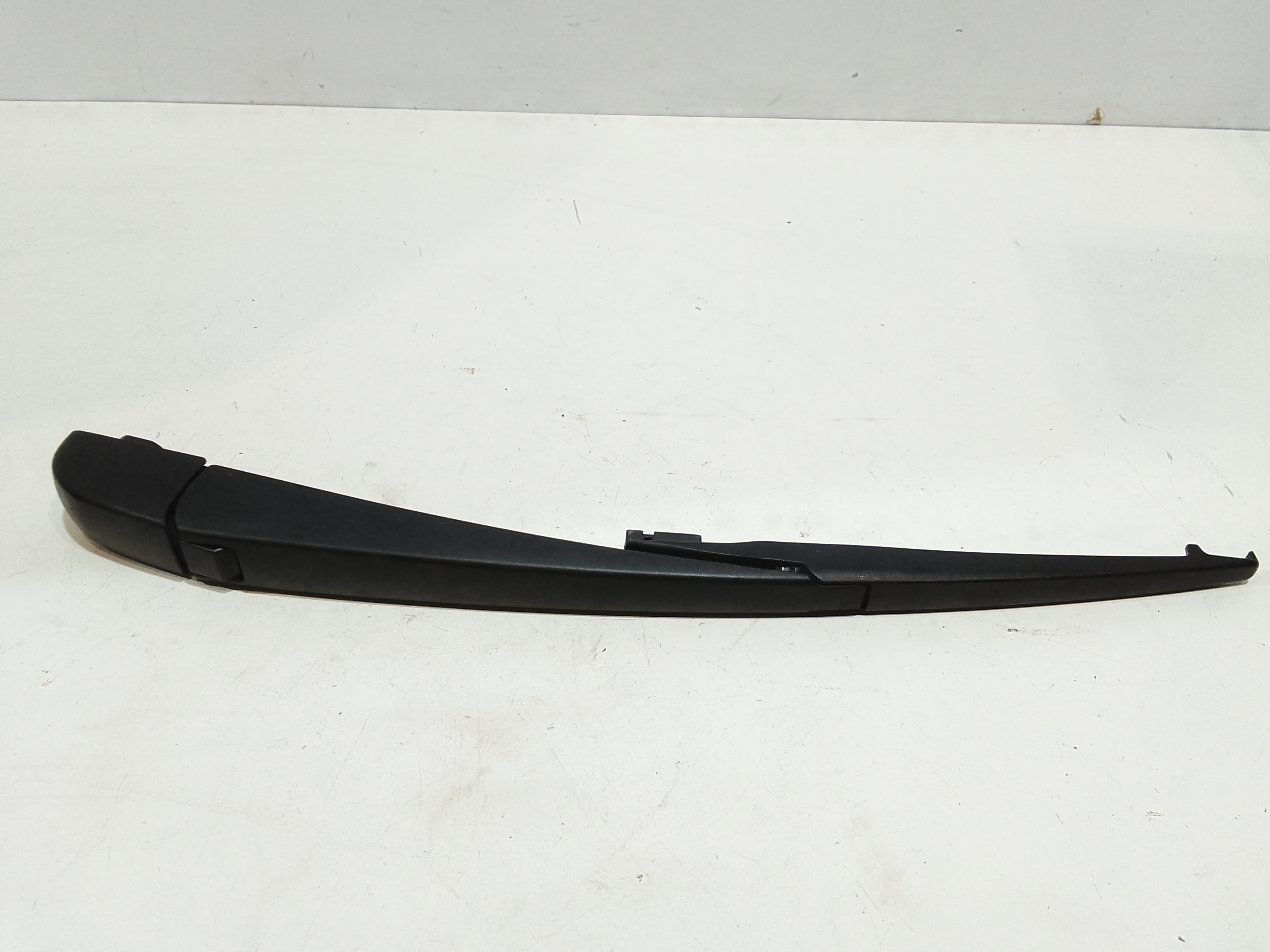 Braccio Tergilunotto 8524176020 Usato