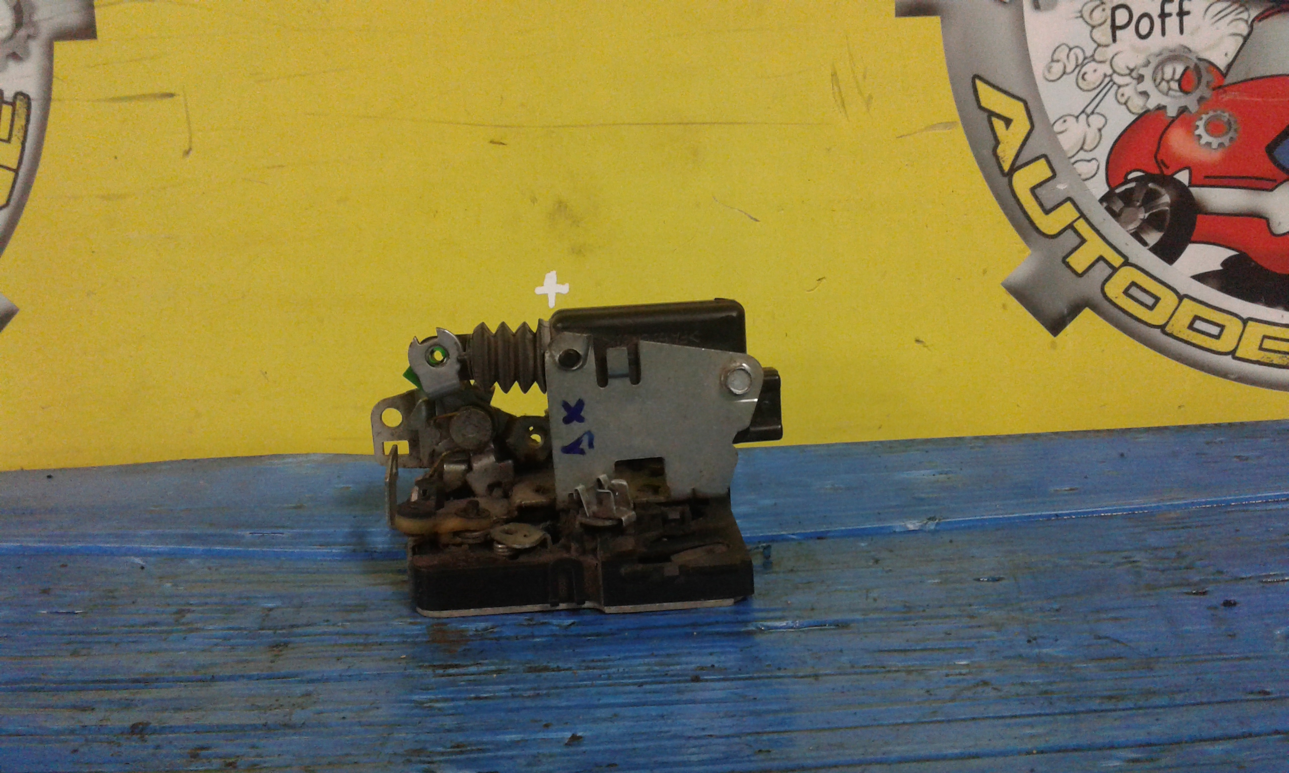 Serratura Porta Ant. Destro Usato